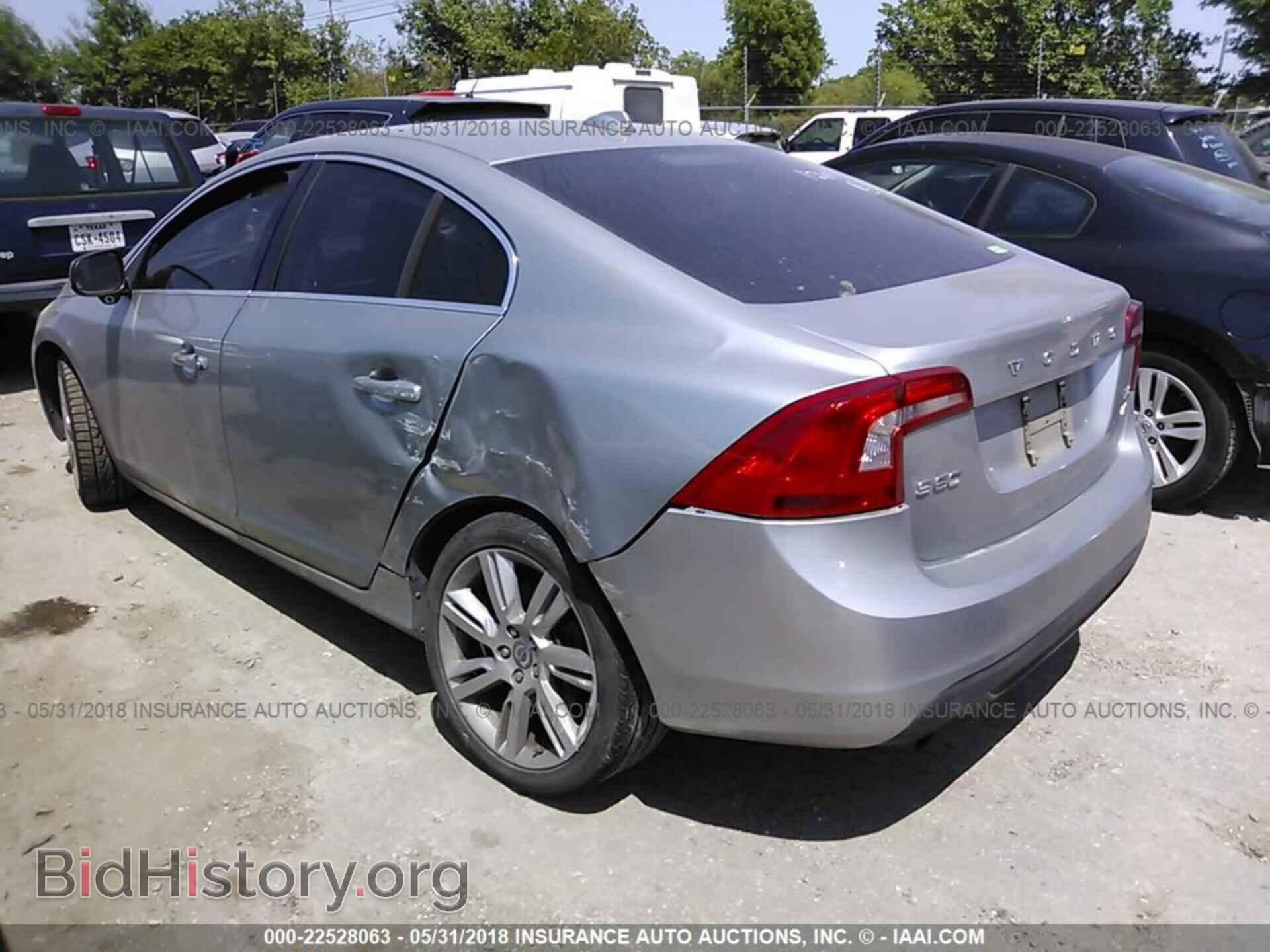 2012 Volvo S60 - VIN: YV1902FH6C2057211 - Фото 3