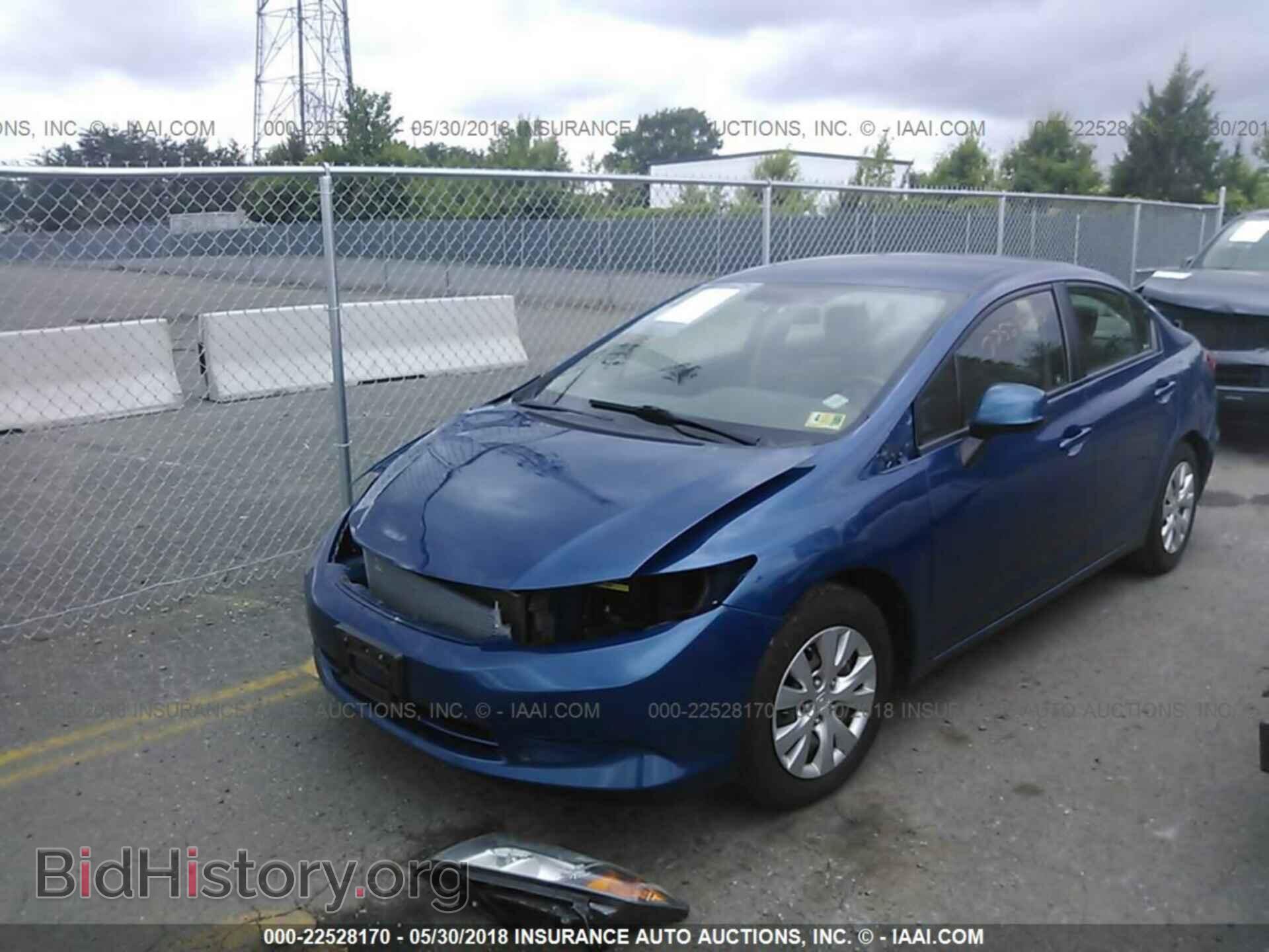 2012 Honda CIVIC (VIN 2HGFB2F56CH509028) — фото 2 из 10