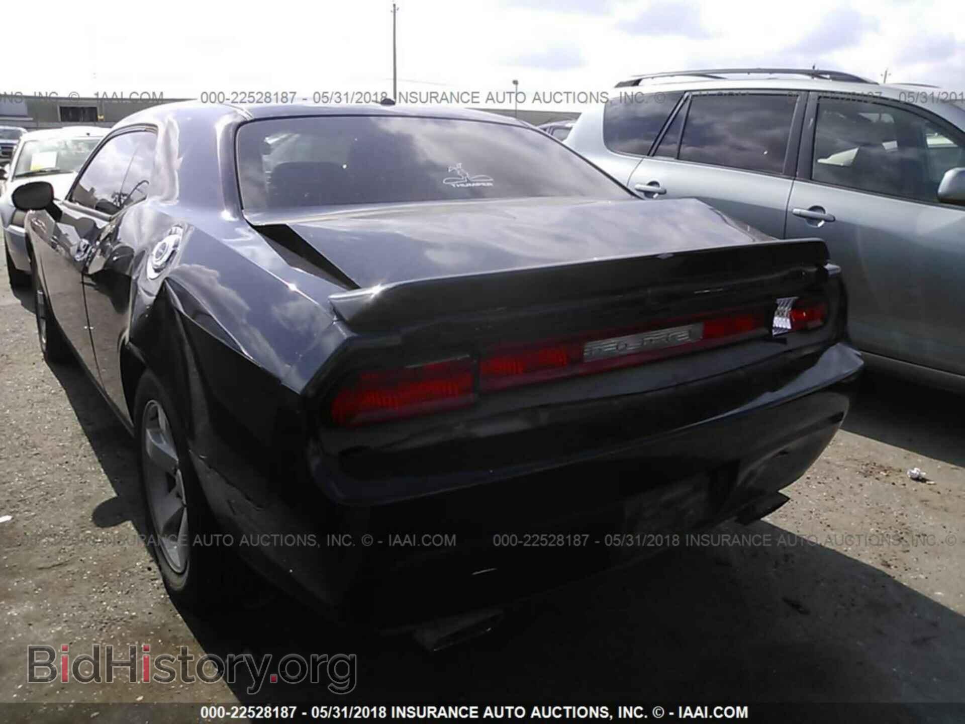 2012 Dodge Challenger - VIN: 2C3CDYAG9CH155386 - Photo 6