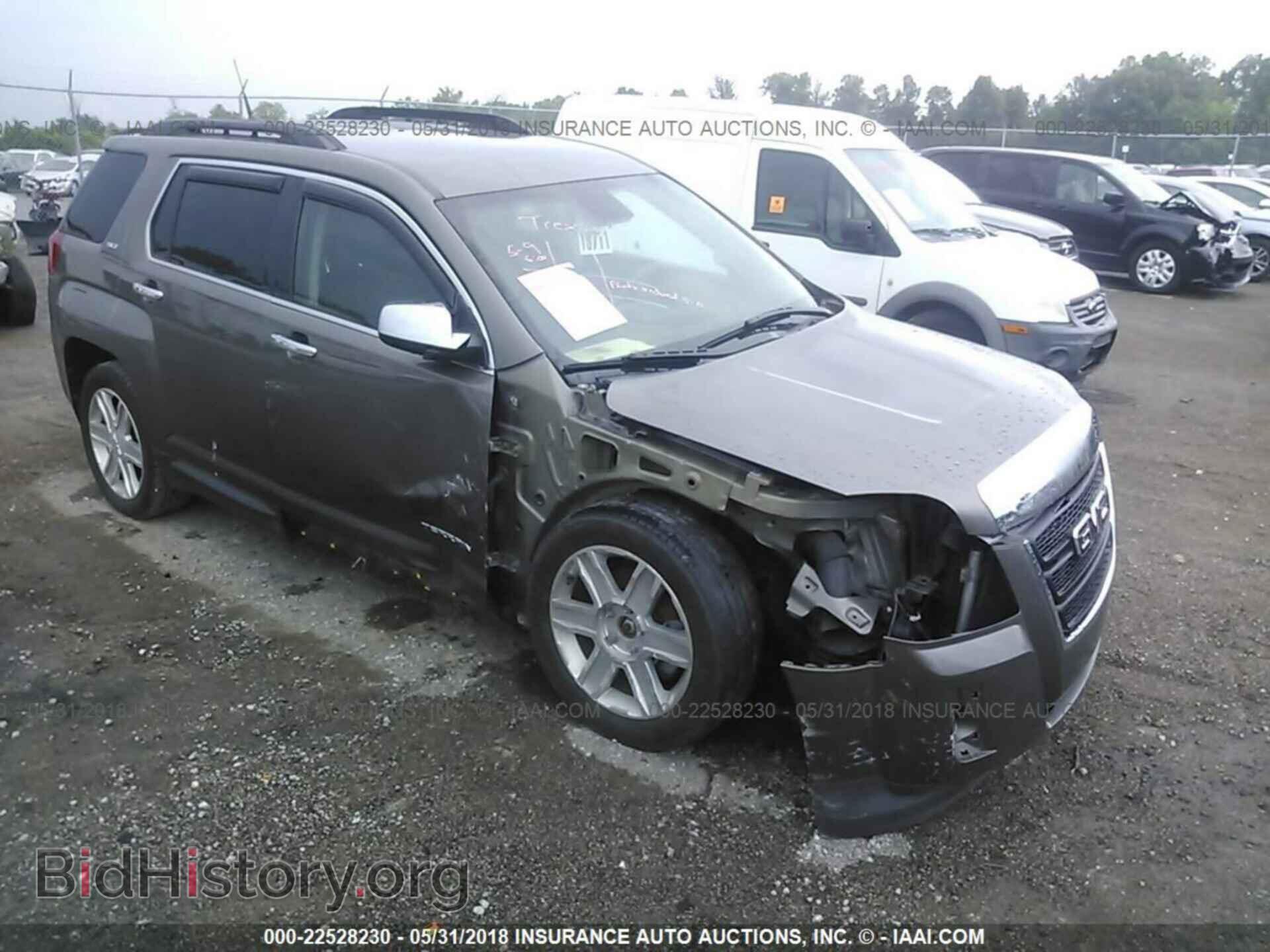 Фотография 2GKFLUE59C6256134 - Gmc Terrain 2012