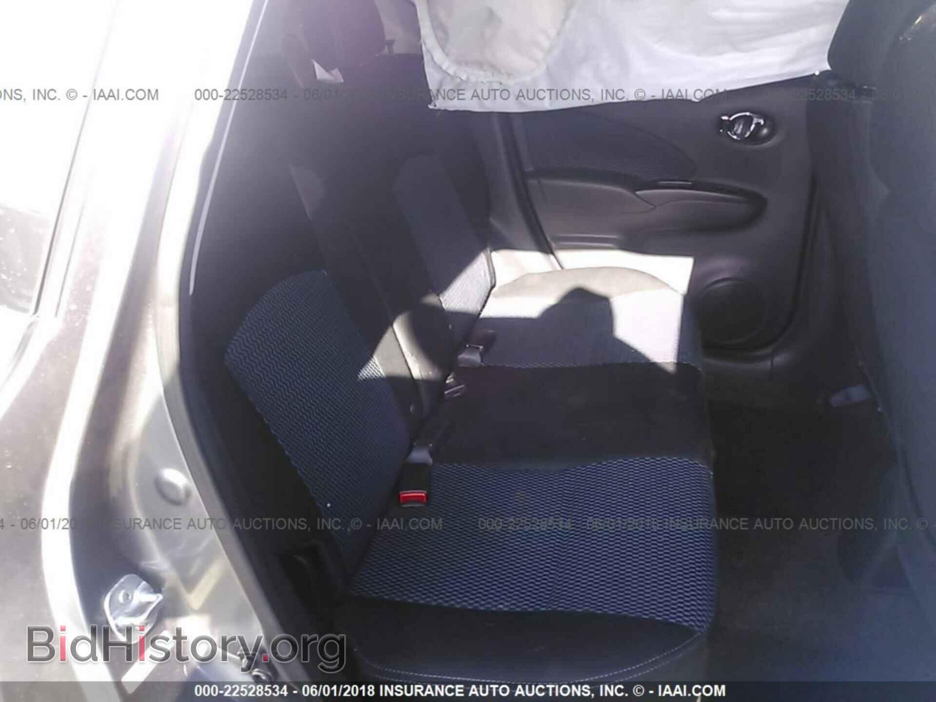 2016 Nissan Versa note - VIN: 3N1CE2CP0GL357343 - Photo 8