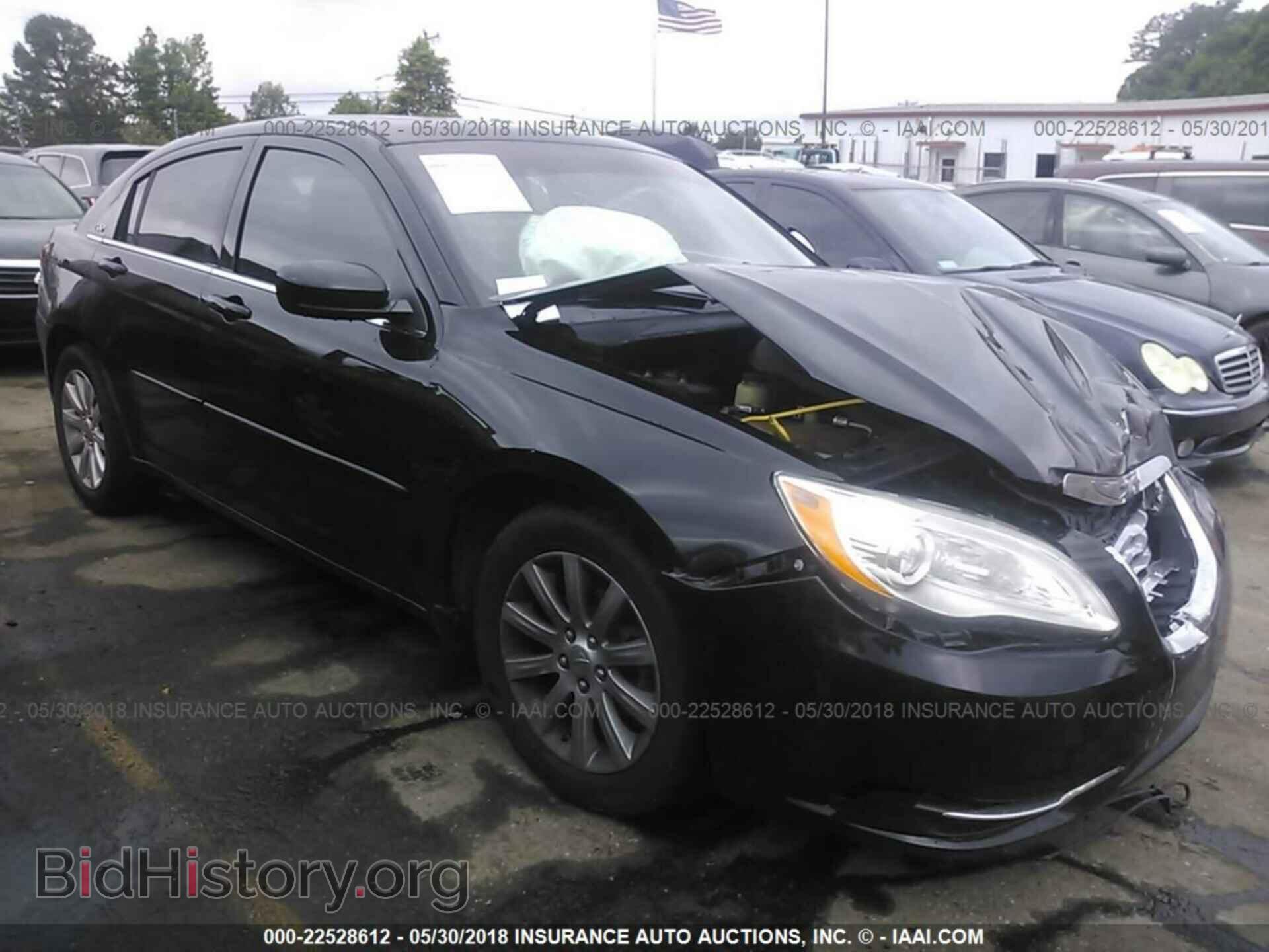 Photo 1C3CCBBG3DN659679 - Chrysler 200 2013