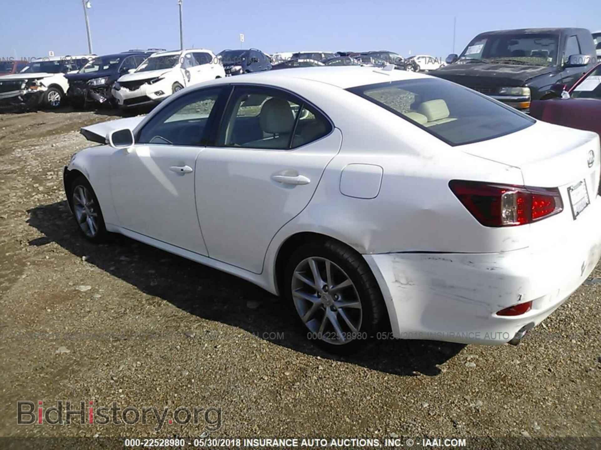 2011 Lexus Is - VIN: JTHCF5C25B5046496 - Photo 3