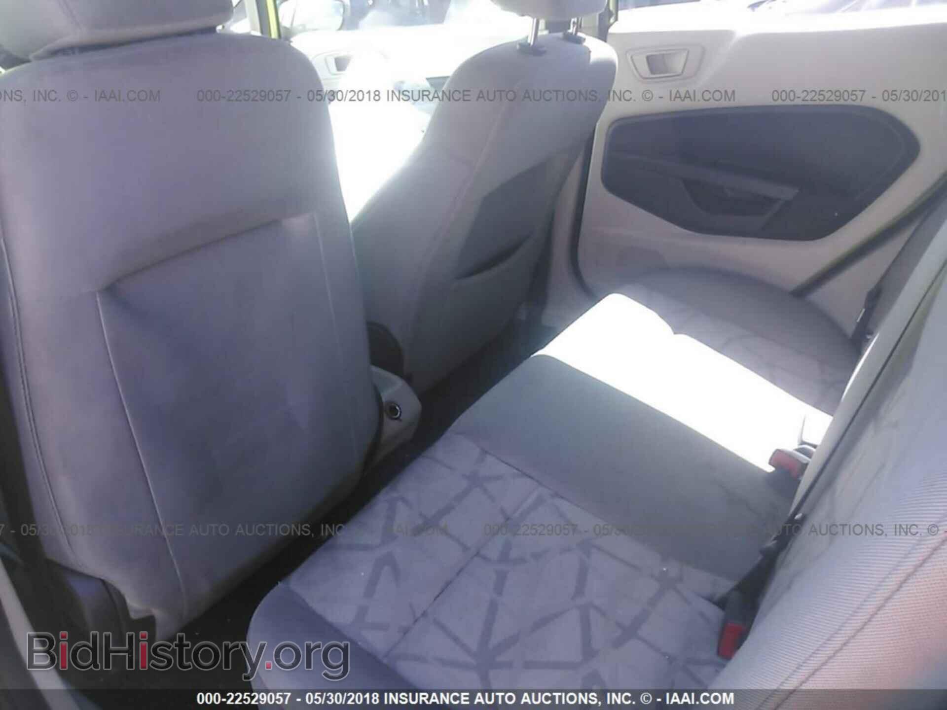 2011 Ford Fiesta - VIN: 3FADP4EJ0BM167860 - Фото 8