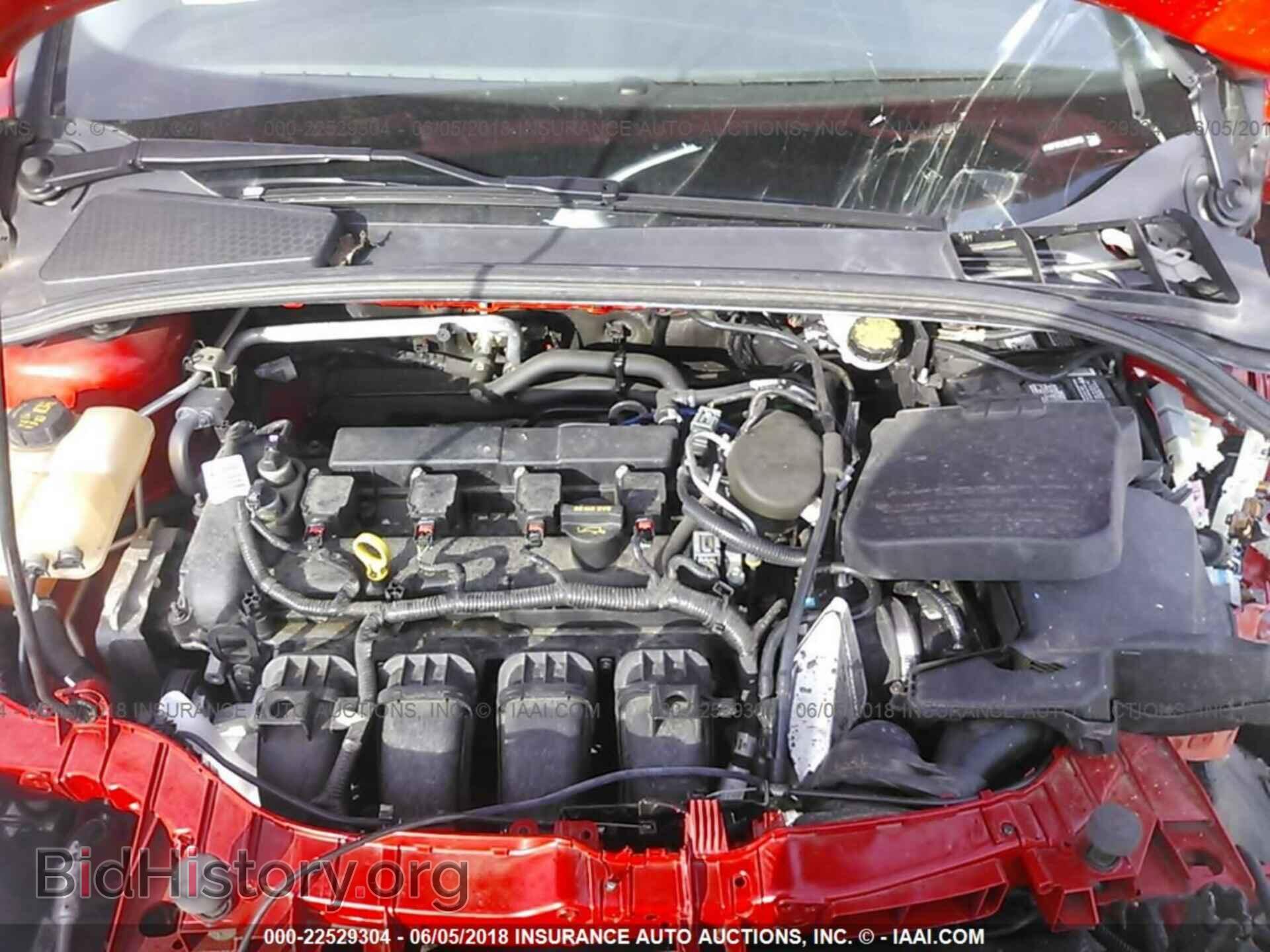 2014 Ford Focus - VIN: 1FADP3F21EL338705 - Photo 10