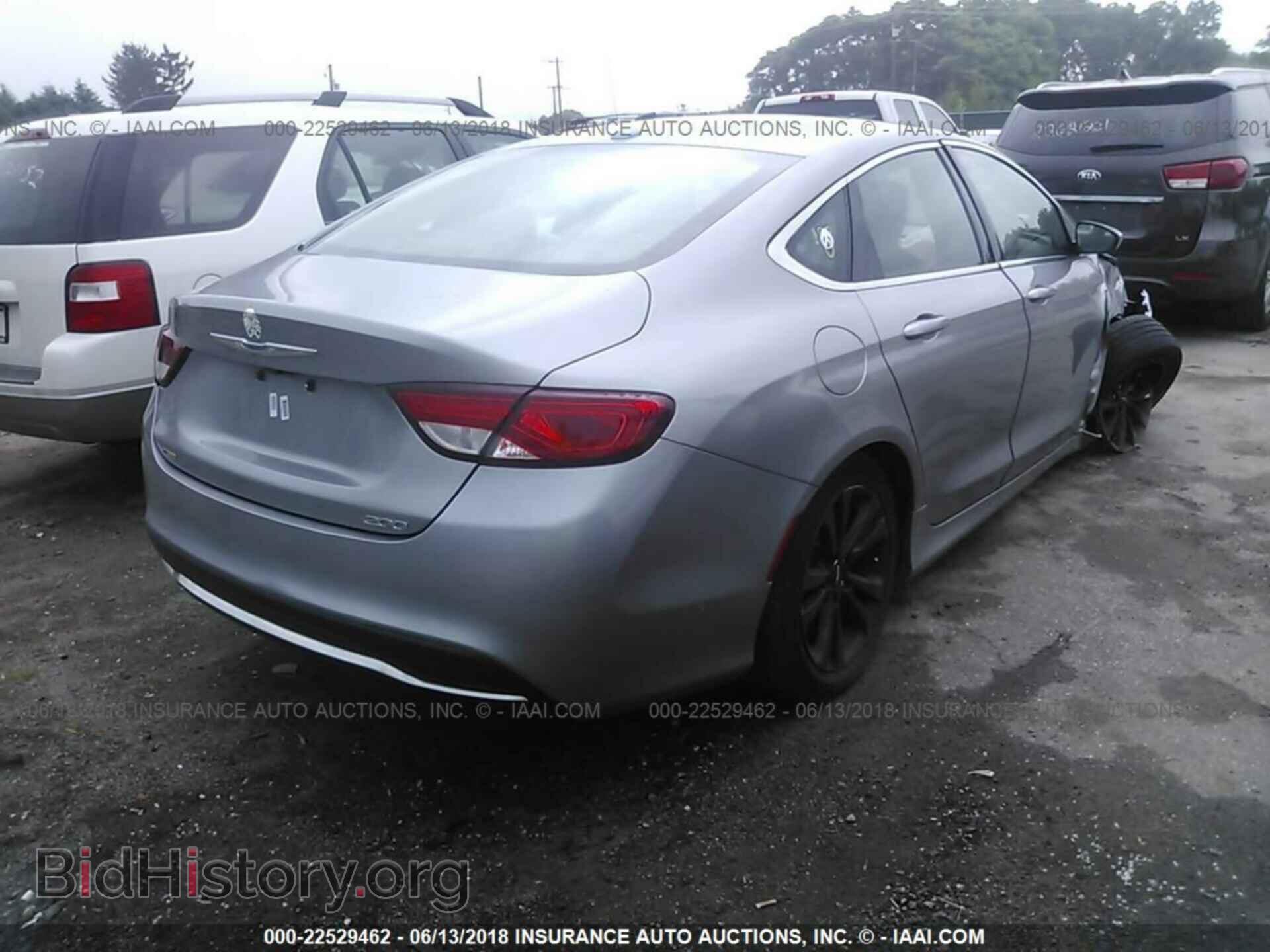 2015 Chrysler 200 - VIN: 1C3CCCAB4FN718477 - Фото 4