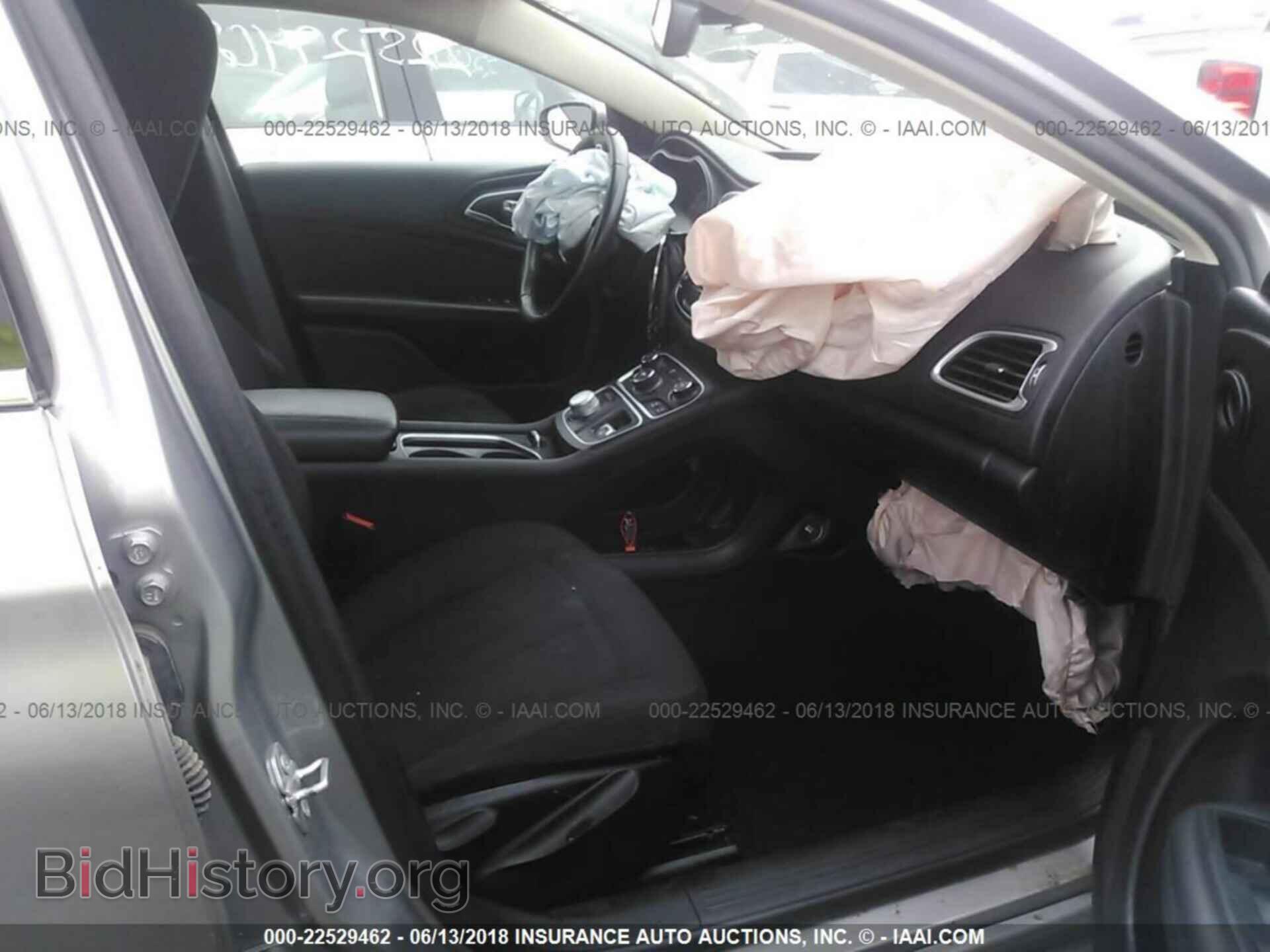 2015 Chrysler 200 - VIN: 1C3CCCAB4FN718477 - Фото 5