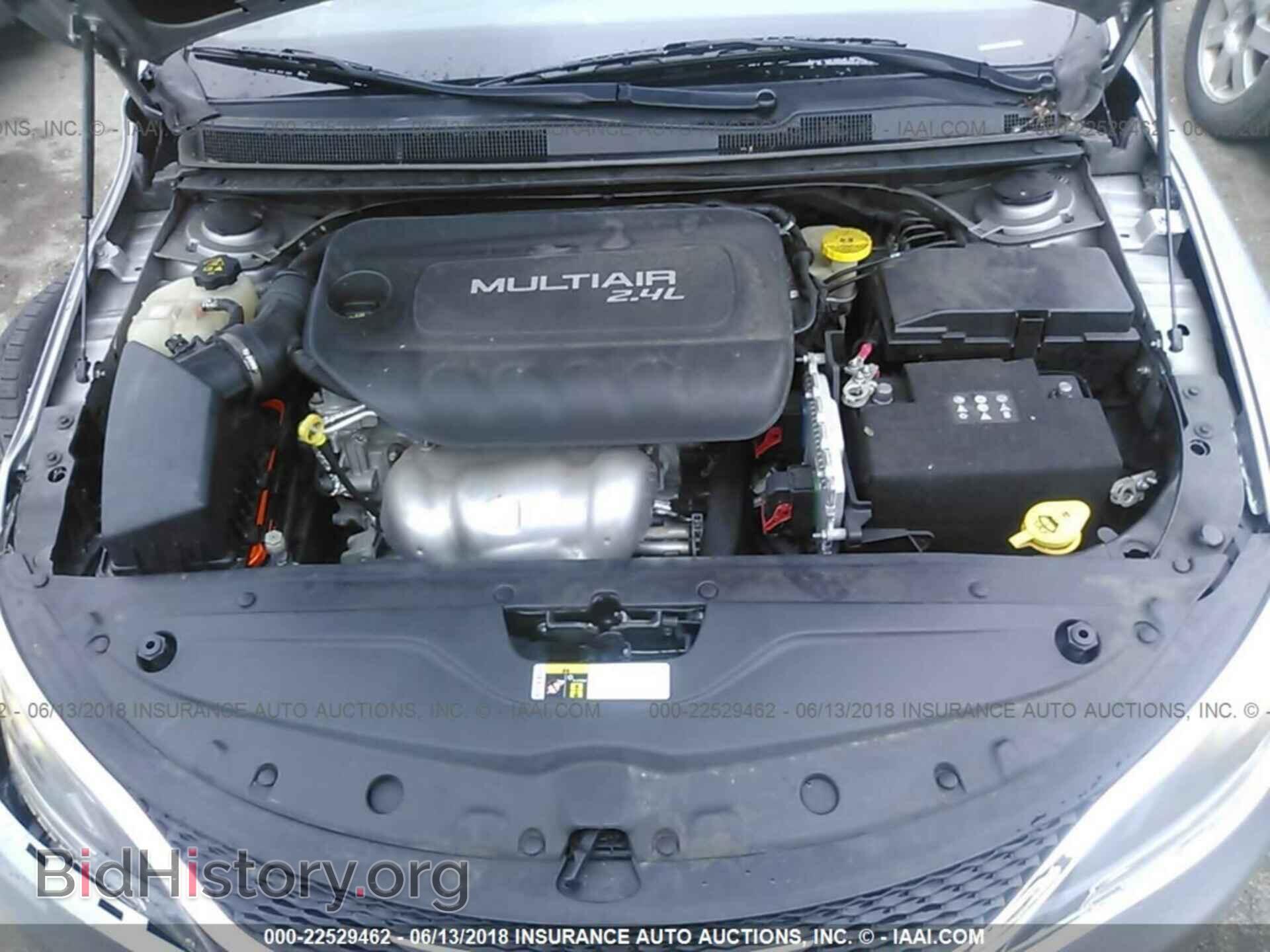 2015 Chrysler 200 - VIN: 1C3CCCAB4FN718477 - Фото 10