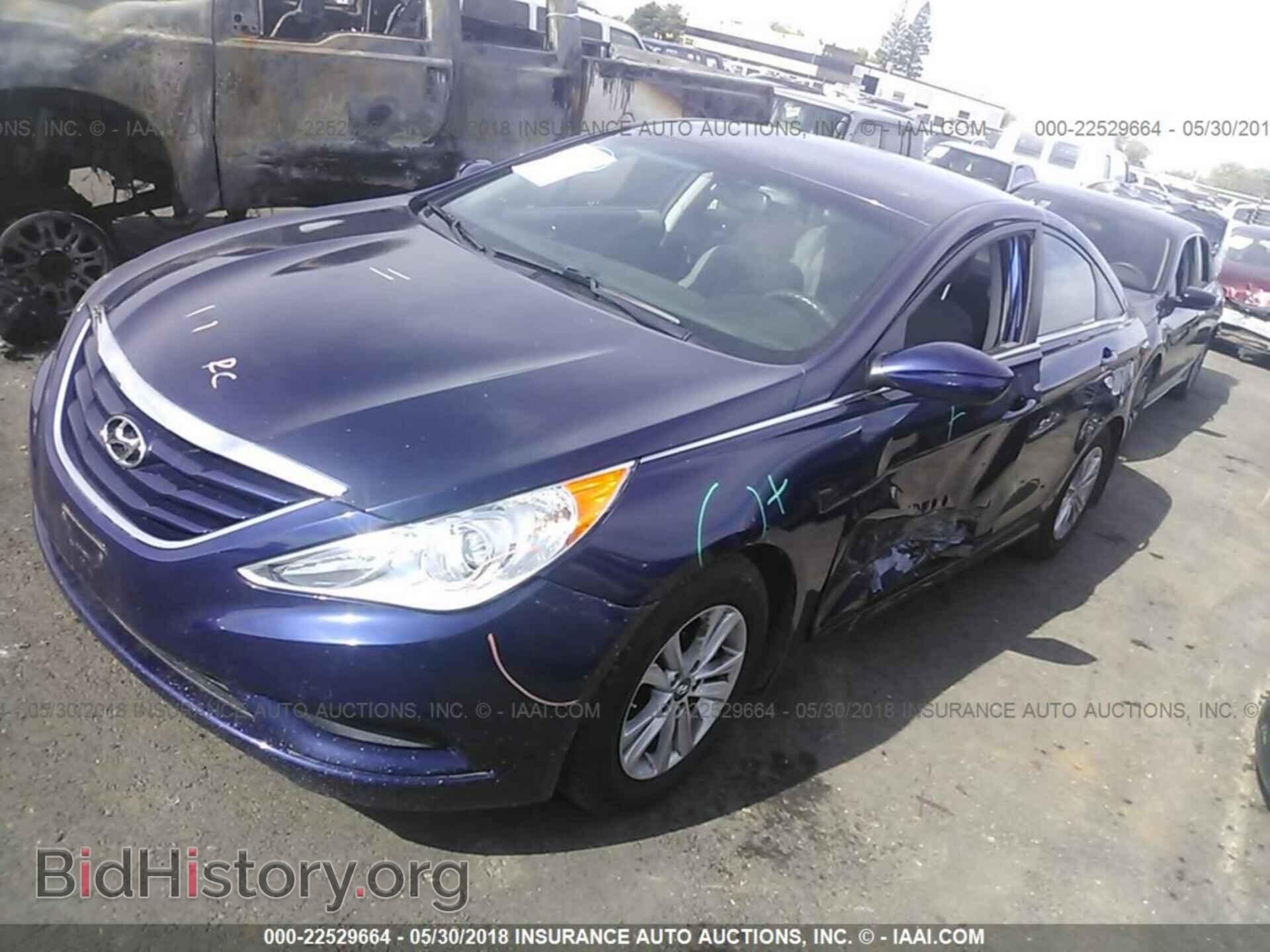 2012 Hyundai Sonata - VIN: 5NPEB4AC2CH378487 - Photo 2