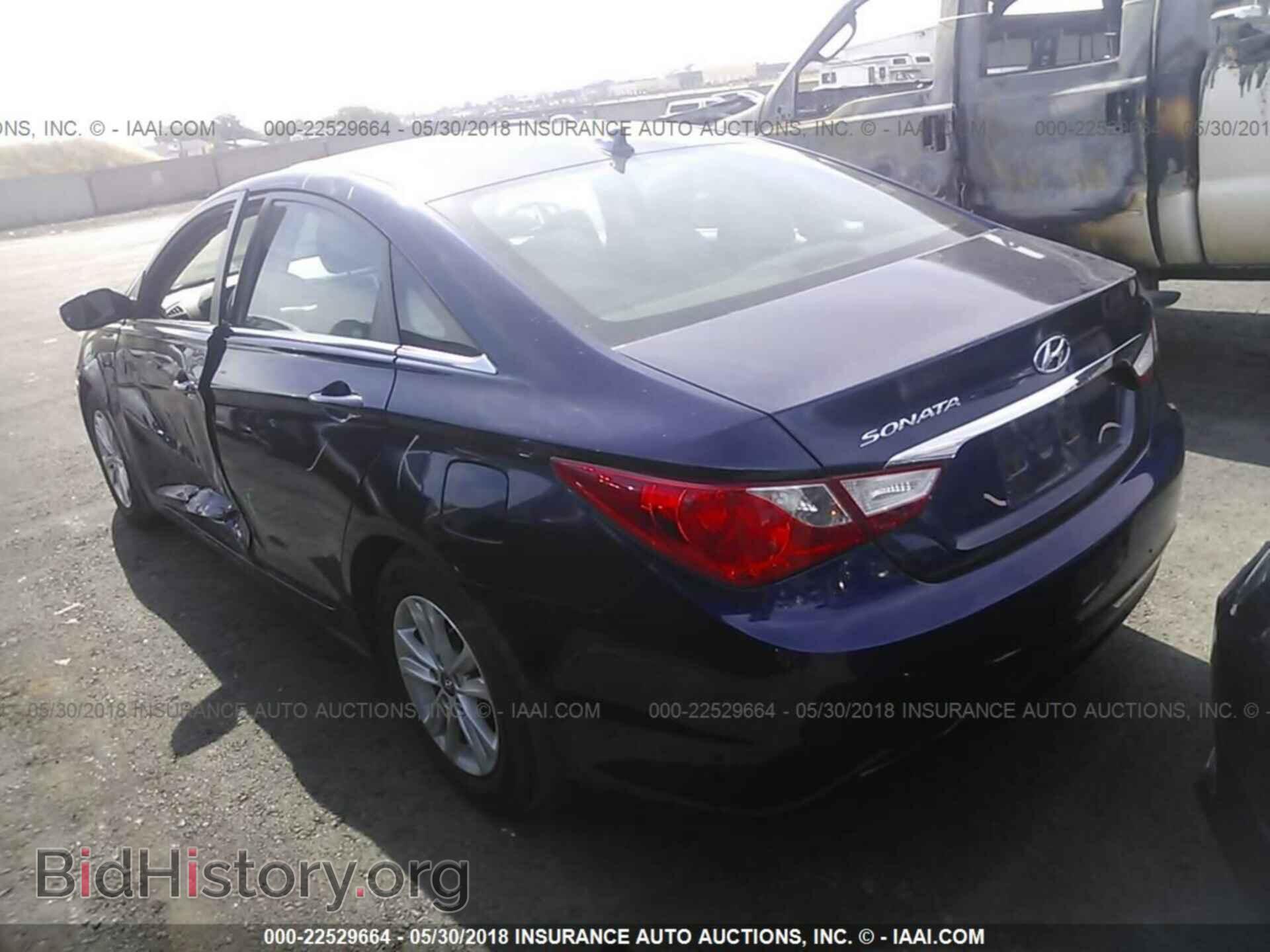 2012 Hyundai Sonata - VIN: 5NPEB4AC2CH378487 - Photo 3
