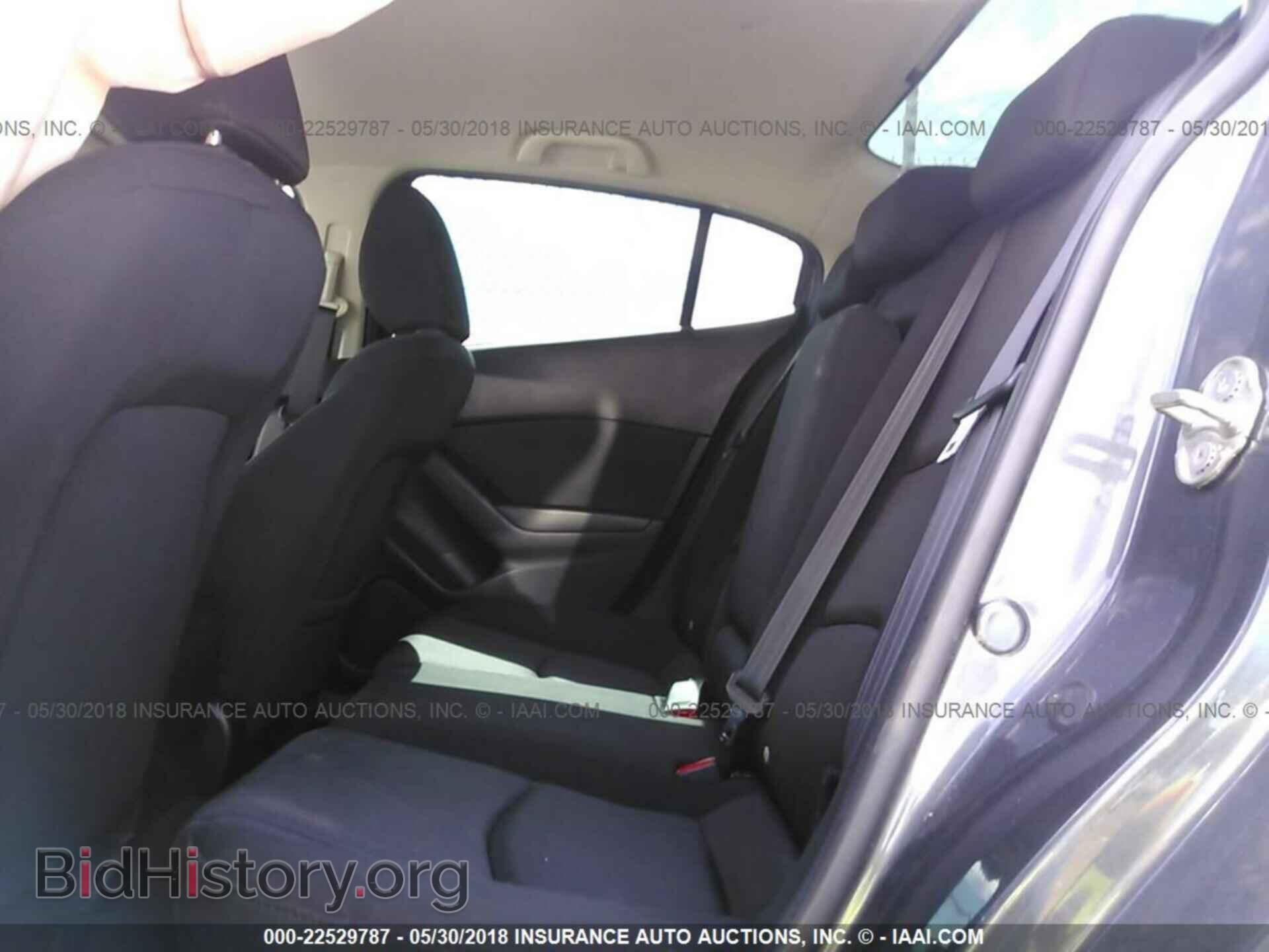 2016 MAZDA 3 - VIN: JM1BM1U77G1337571 - Фото 8