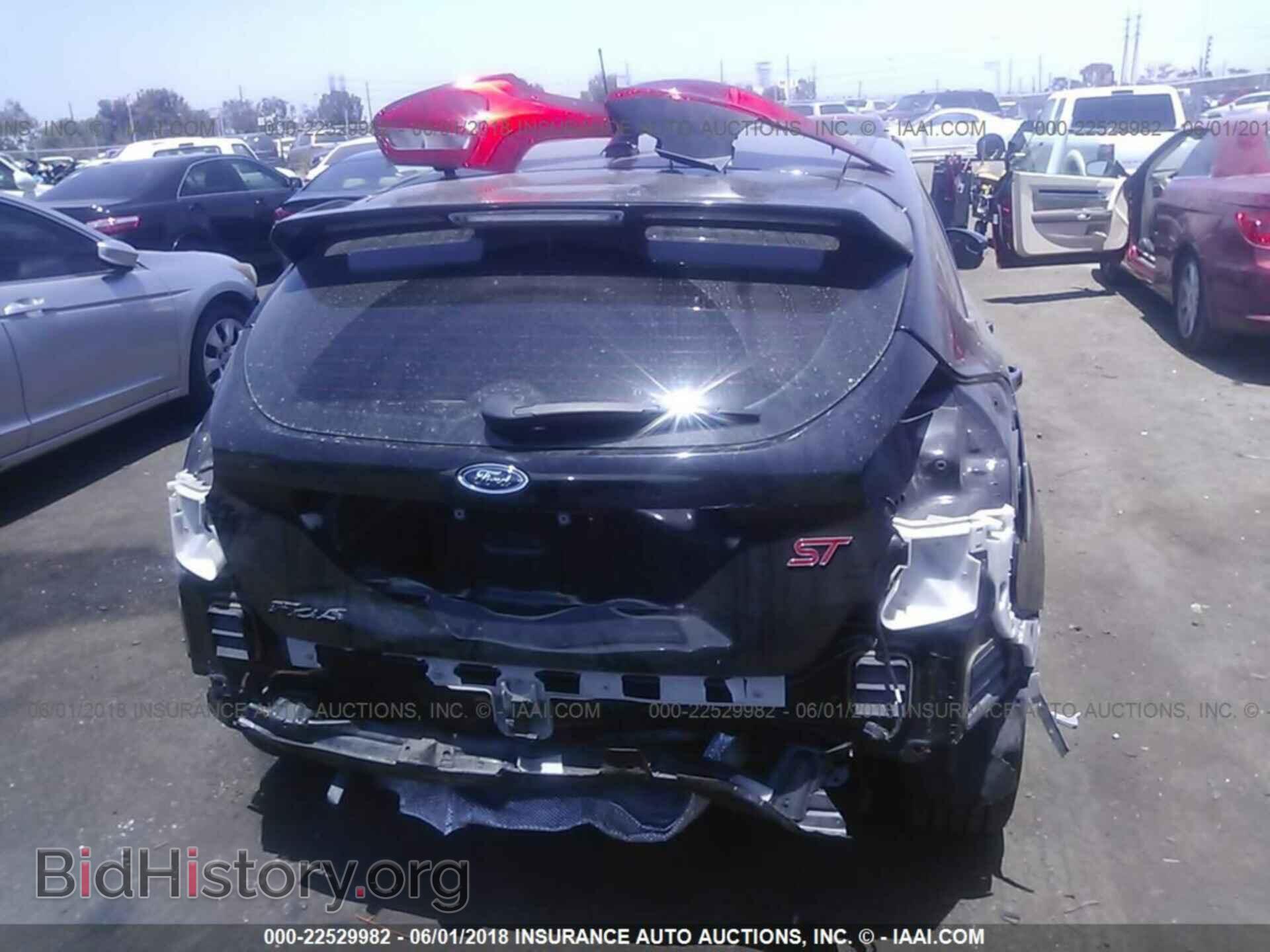 2016 Ford Focus - VIN: 1FADP3L92GL225527 - Фото 6