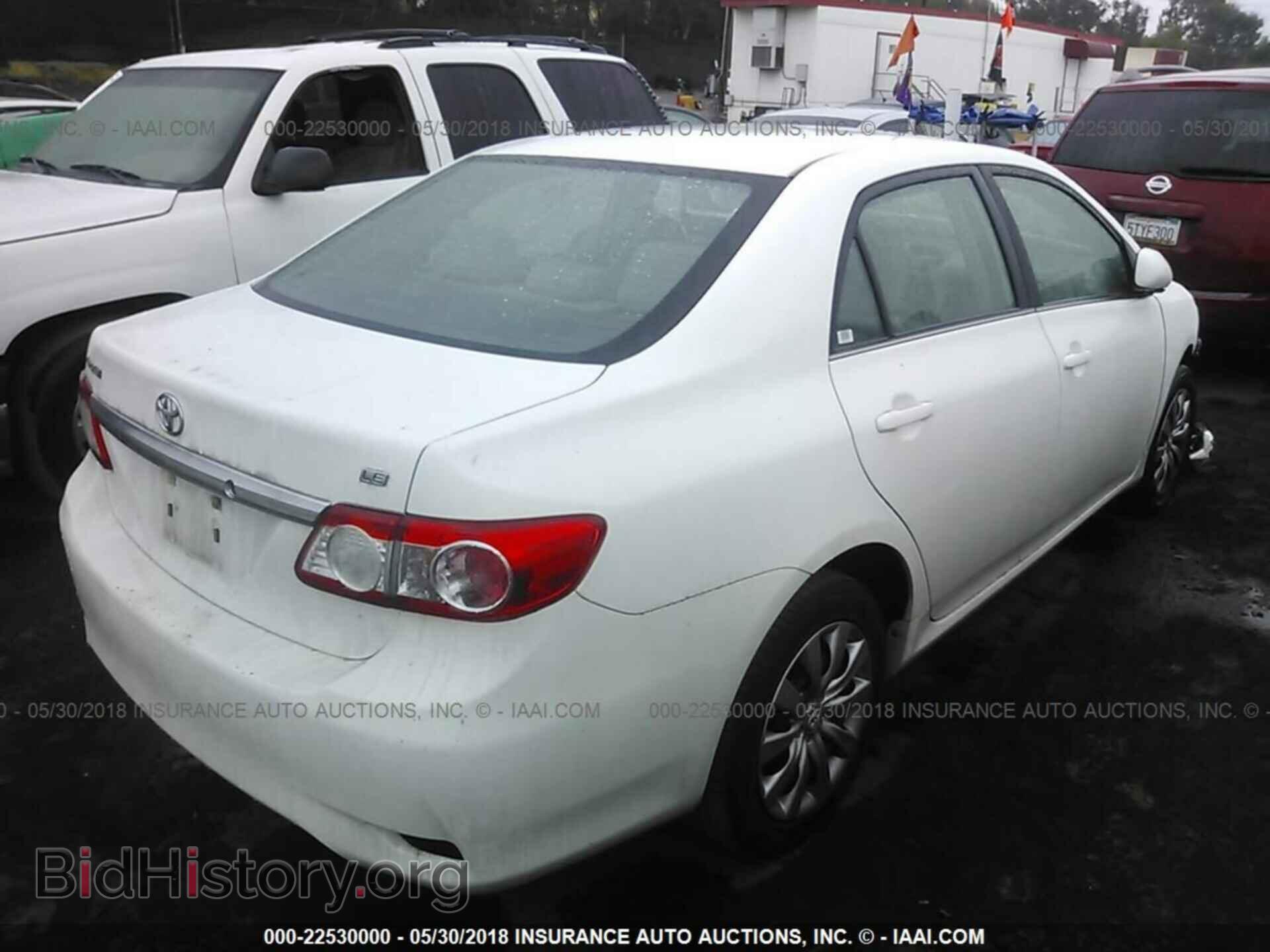 2013 Toyota Corolla - VIN: 5YFBU4EE7DP141104 - Photo 4