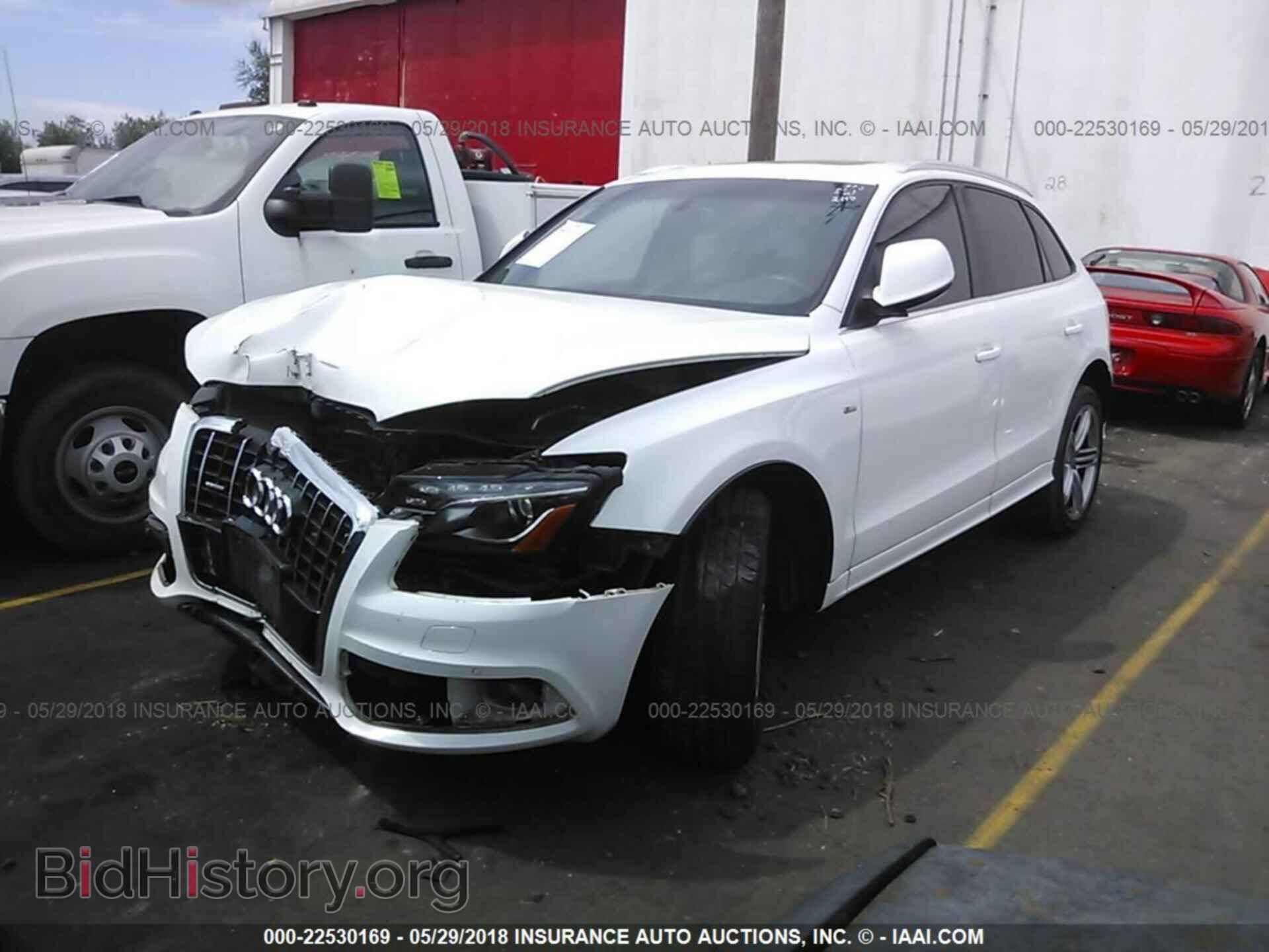 2011 Audi Q5 - VIN: WA1DKAFP2BA108343 - Фото 2