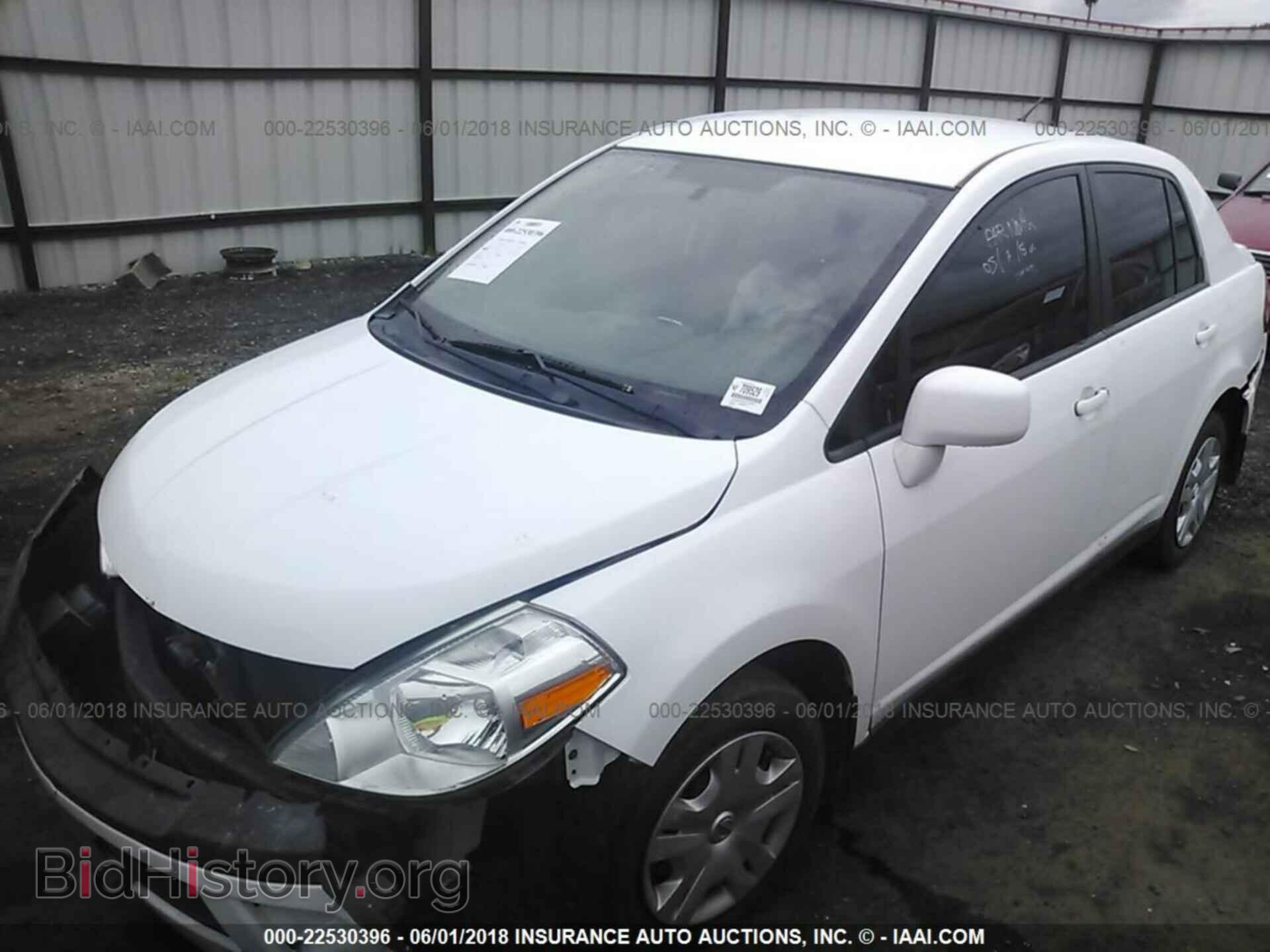 2011 Nissan Versa - VIN: 3N1BC1AP1BL453893 - Фото 2