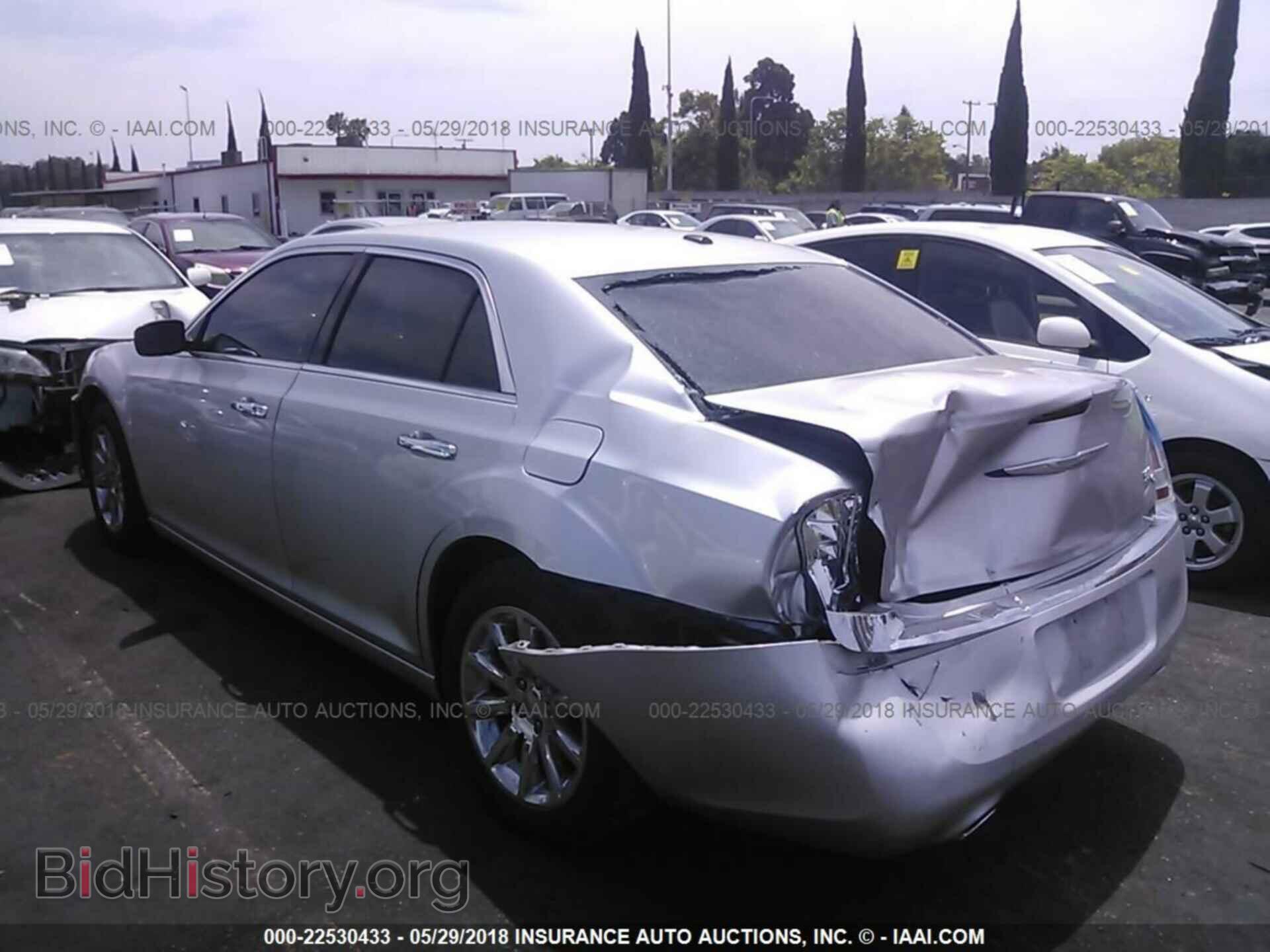 2011 Chrysler 300c - VIN: 2C3CA6CT1BH614268 - Фото 3