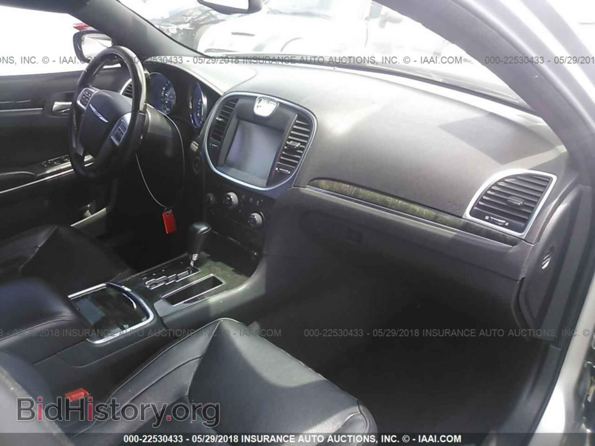 2011 Chrysler 300c - VIN: 2C3CA6CT1BH614268 - Фото 5