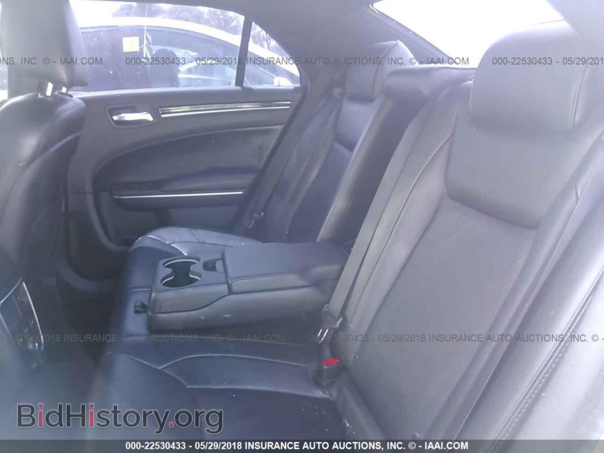 2011 Chrysler 300c - VIN: 2C3CA6CT1BH614268 - Фото 8