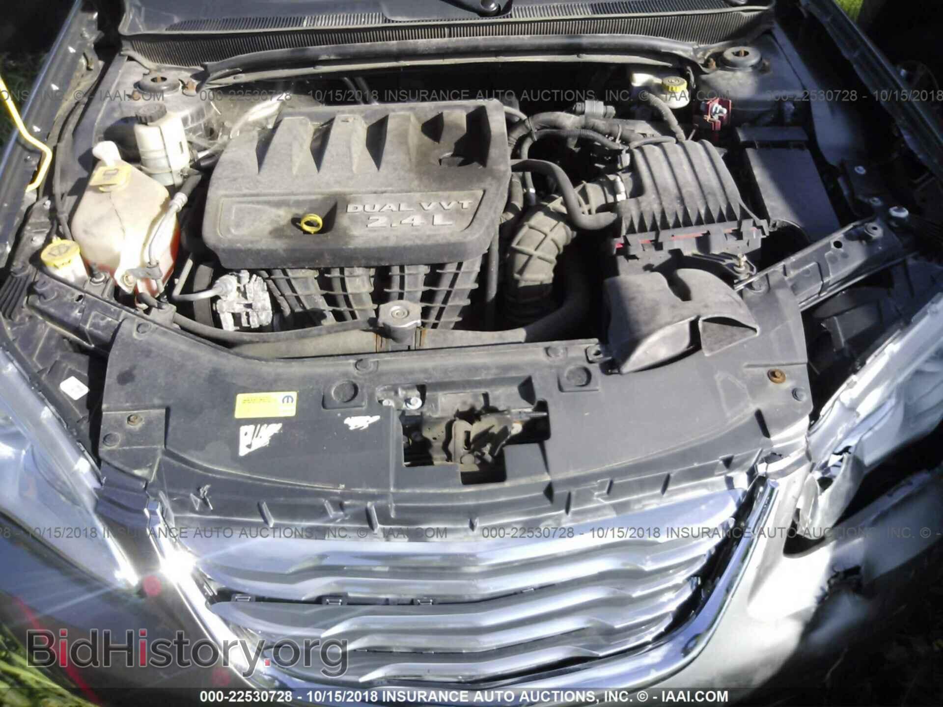 2012 Chrysler 200 - VIN: 1C3CCBBB6CN268755 - Фото 10