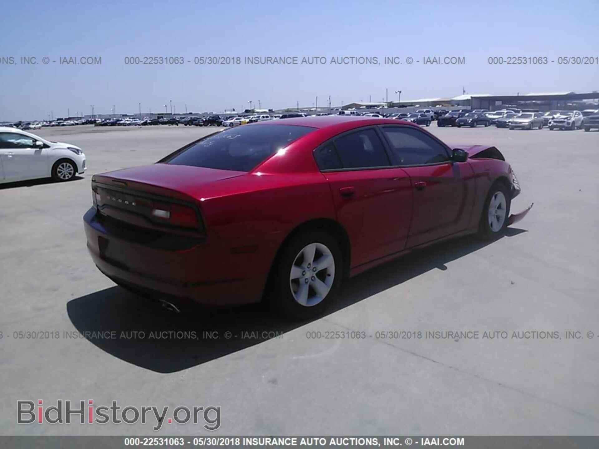 2013 Dodge Charger - VIN: 2C3CDXBG1DH501859 - Photo 4