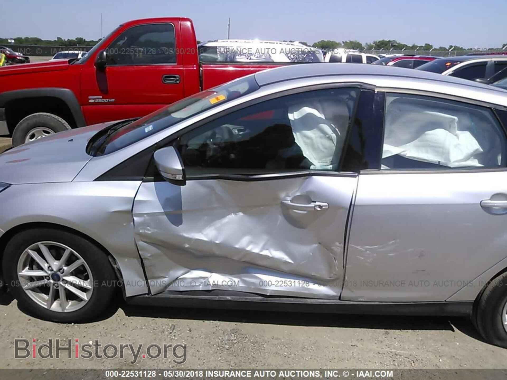 2017 Ford Focus - VIN: 1FADP3F28HL205038 - Фото 6