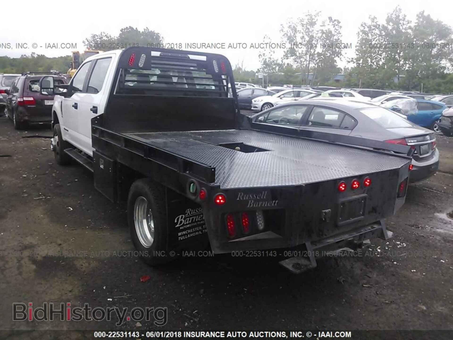 2017 Ford F350 - VIN: 1FD8W3HT0HEE28906 - Фото 3
