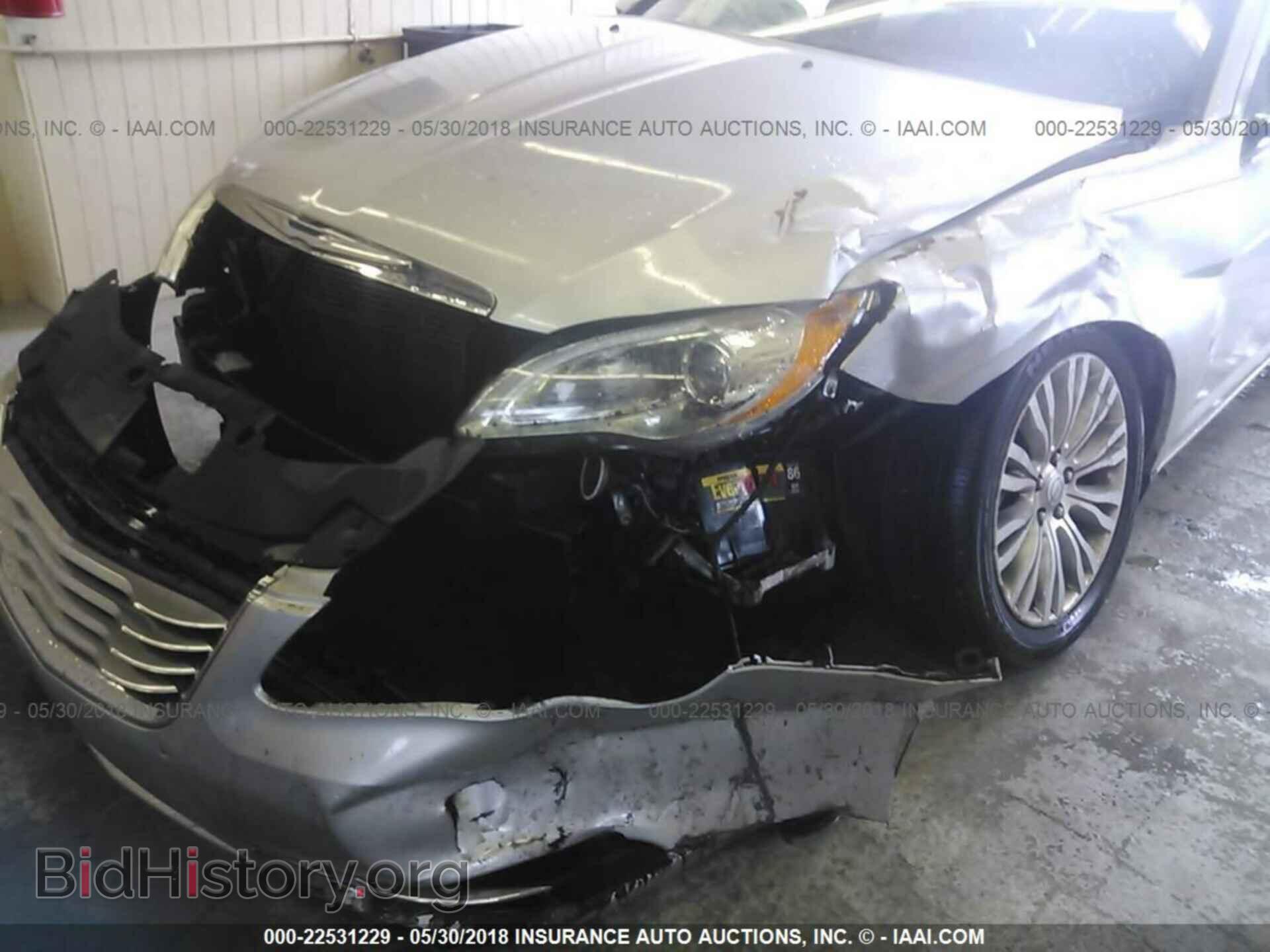 2012 Chrysler 200 - VIN: 1C3CCBCB8CN160006 - Фото 6