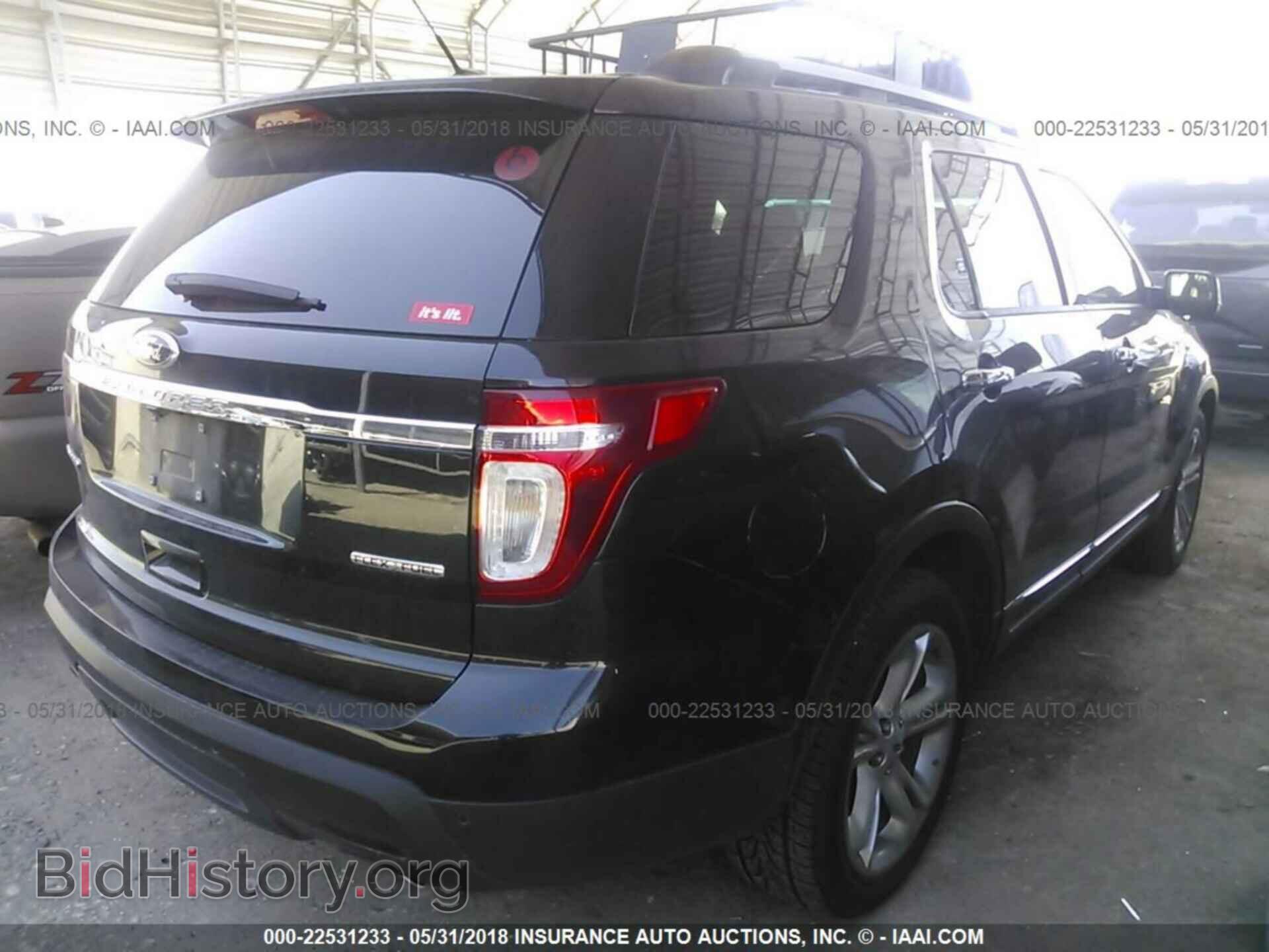 2013 Ford Explorer - VIN: 1FM5K7F80DGB14384 - Photo 4