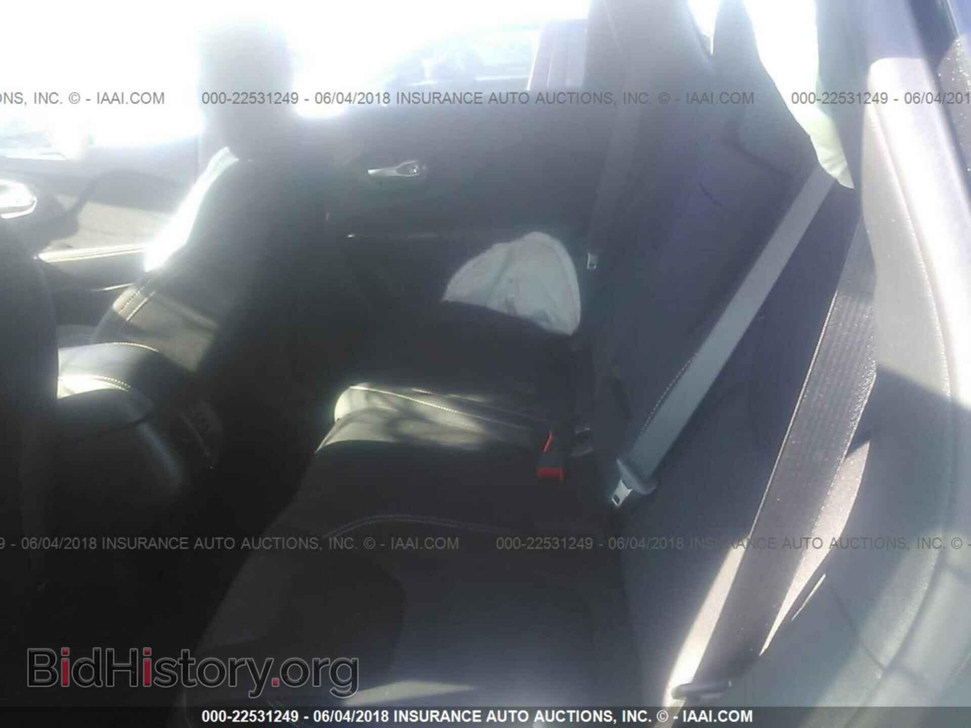 2015 Jeep Cherokee - VIN: 1C4PJLCS9FW554217 - Photo 8