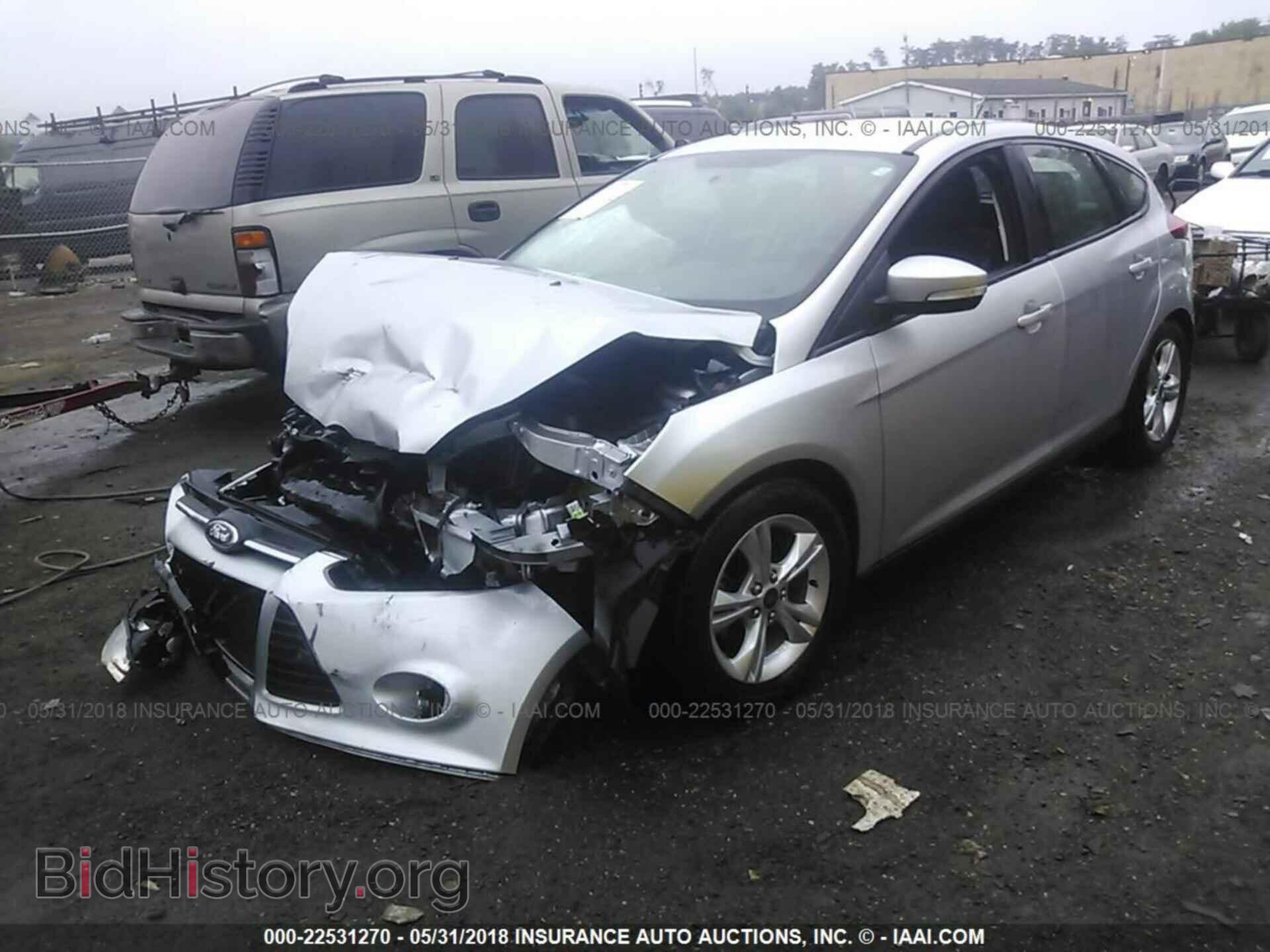 2014 Ford Focus - VIN: 1FADP3K2XEL134099 - Фото 2