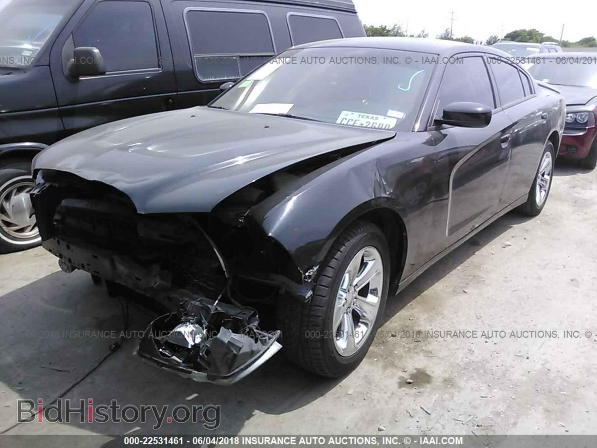 2013 Dodge Charger - VIN: 2C3CDXBG1DH525322 - Фото 2