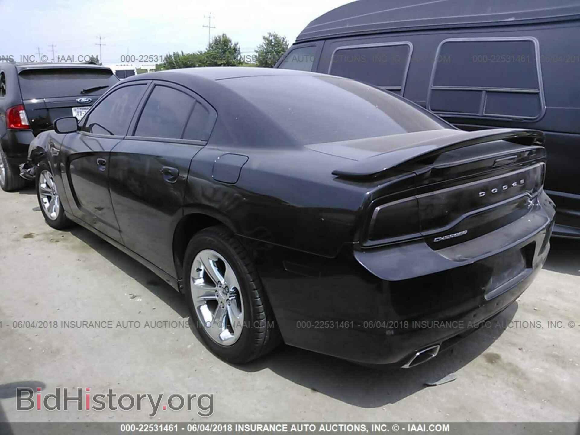 2013 Dodge Charger - VIN: 2C3CDXBG1DH525322 - Фото 3
