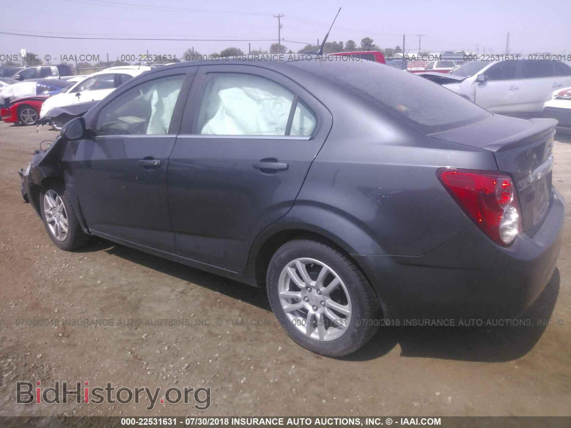 2013 Chevrolet Sonic - VIN: 1G1JC5SH2D4211025 - Фото 3