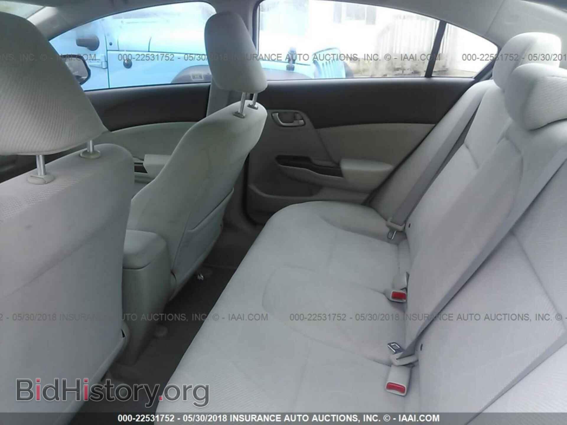 2012 Honda Civic - VIN: 19XFB2F54CE383178 - Photo 8