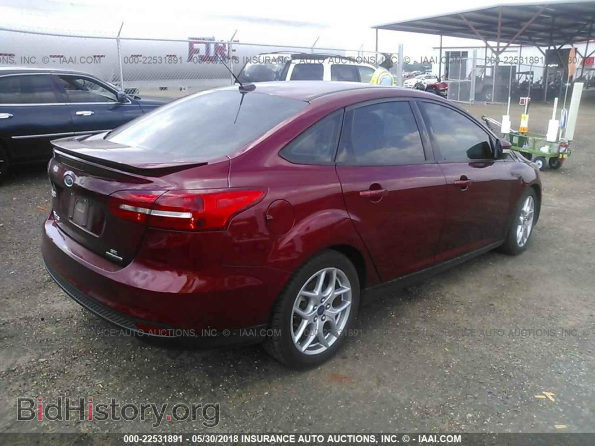 2015 Ford Focus - VIN: 1FADP3F29FL283583 - Фото 4