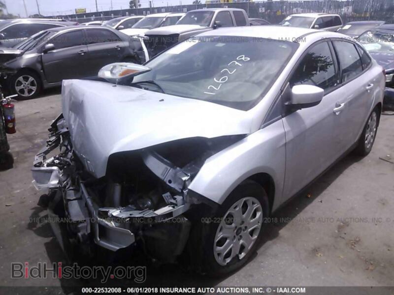 2012 Ford FOCUS (VIN 1FAHP3F22CL126278) — photo 2 of 10