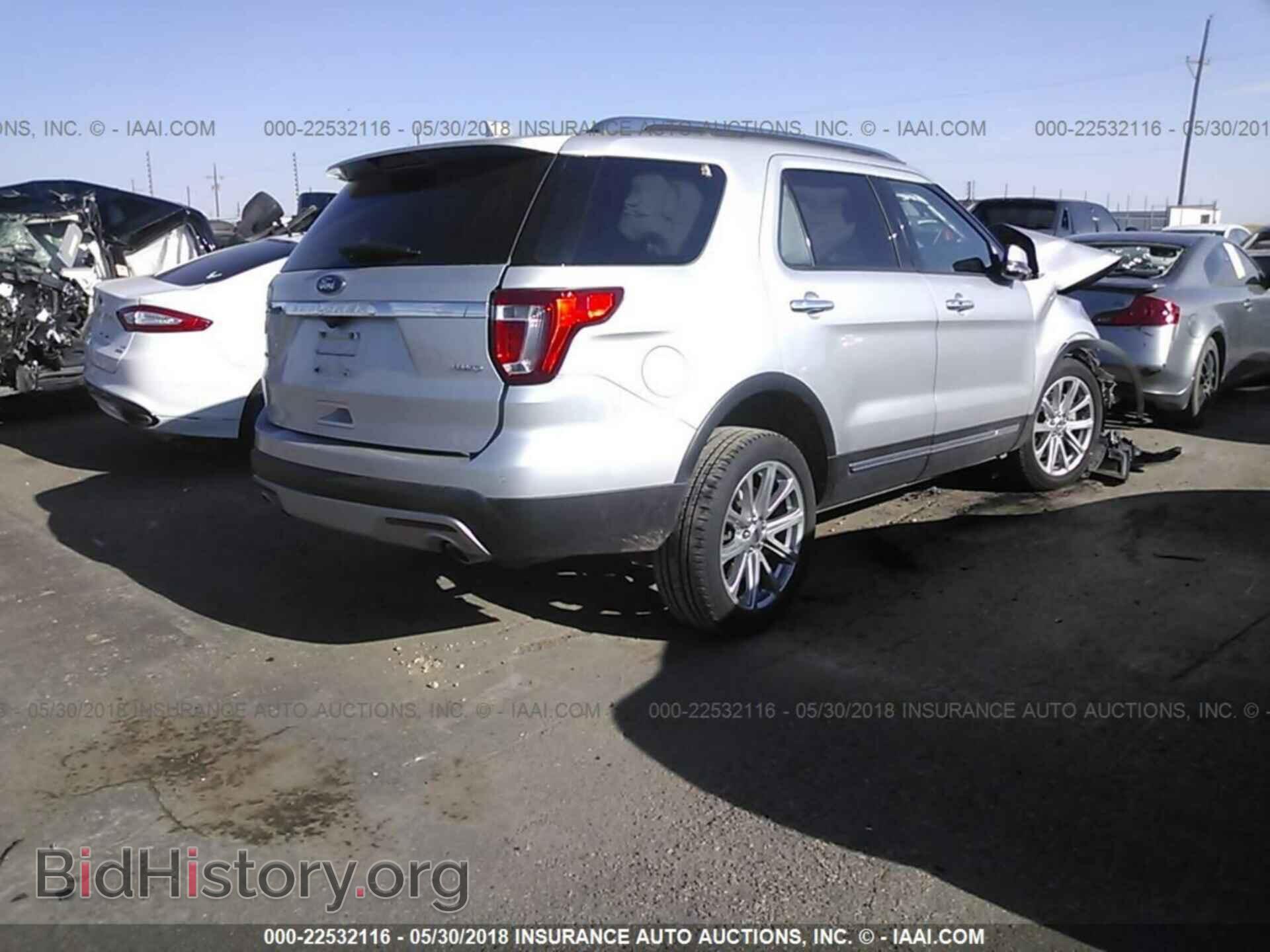 2017 Ford Explorer - VIN: 1FM5K8F83HGC23000 - Фото 4