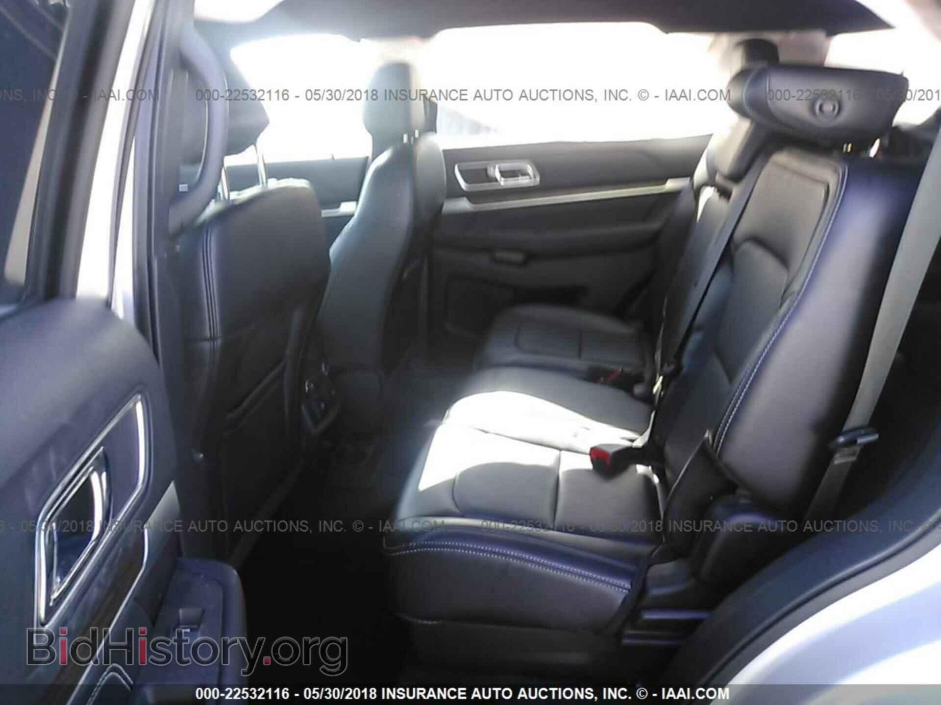 2017 Ford Explorer - VIN: 1FM5K8F83HGC23000 - Фото 8