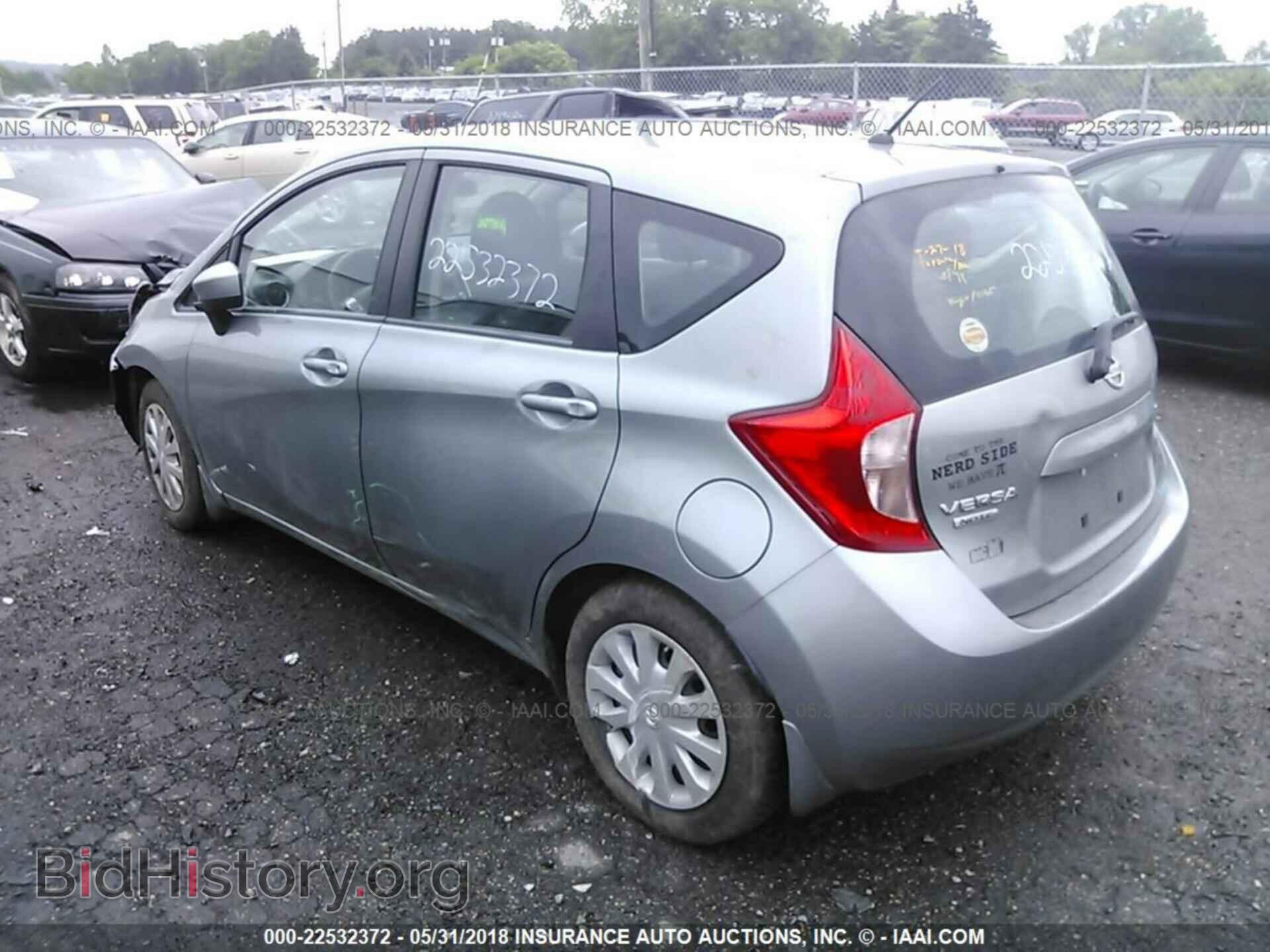 2015 Nissan Versa note - VIN: 3N1CE2CP7FL350372 - Фото 3