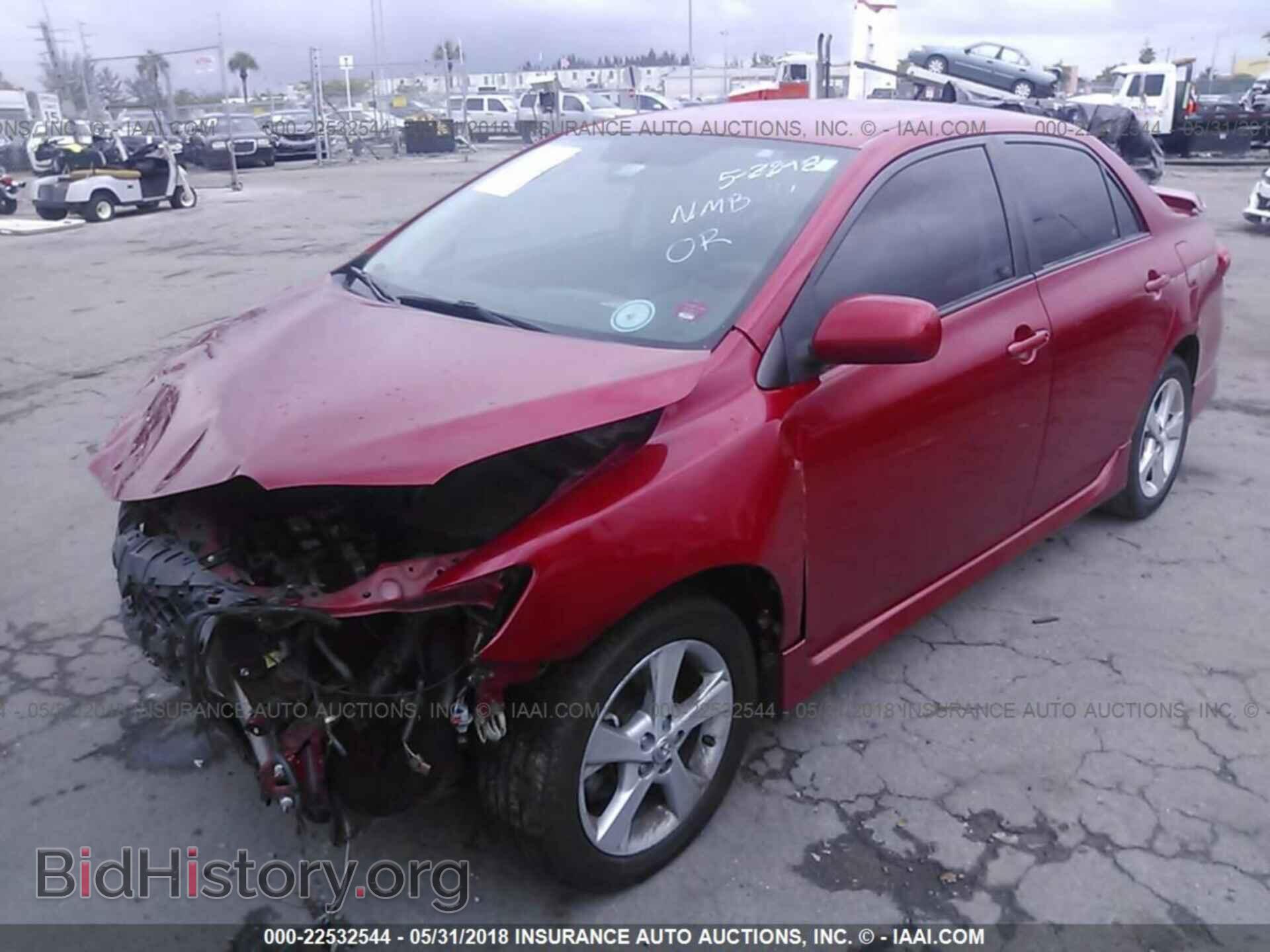 2011 Toyota Corolla - VIN: 2T1BU4EE8BC708241 - Фото 2