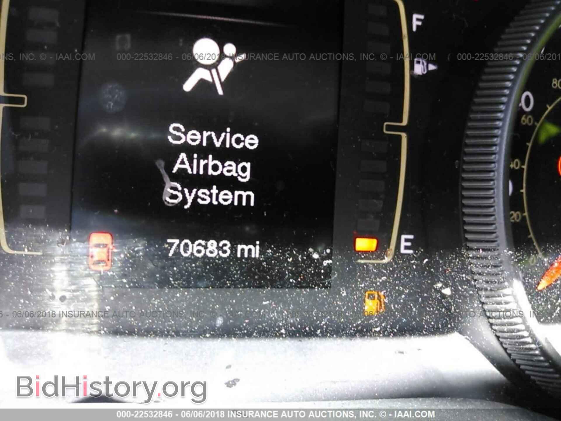 2015 Jeep Cherokee - VIN: 1C4PJMCB0FW571221 - Photo 7