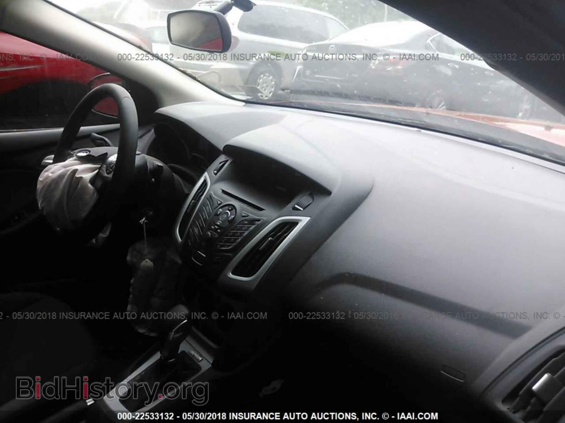 2014 Ford Focus - VIN: 1FADP3F28EL347207 - Фото 5