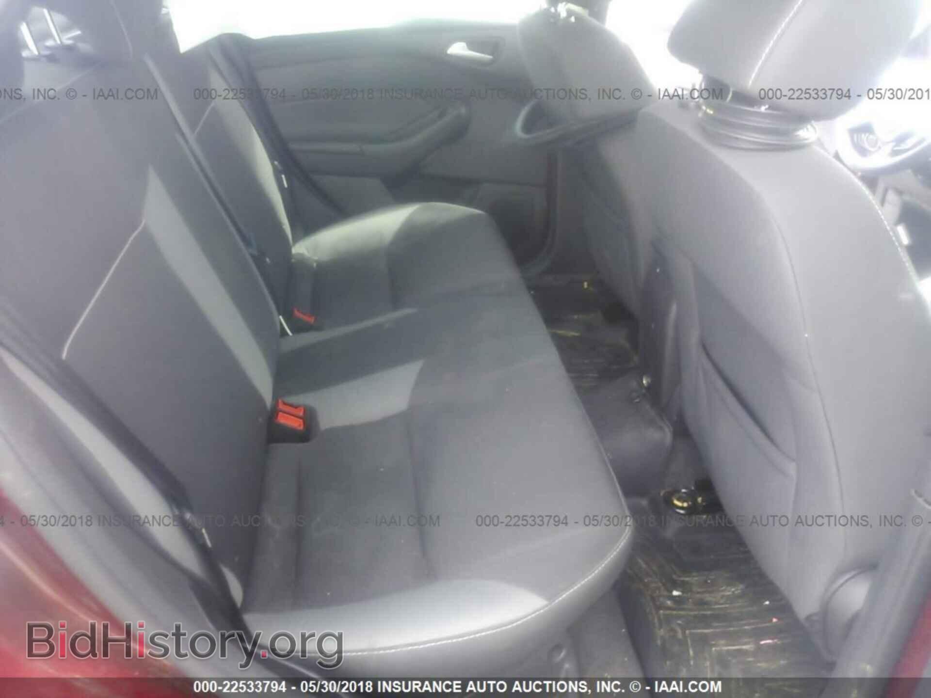 2013 Ford Focus - VIN: 1FADP3F21DL344342 - Photo 8