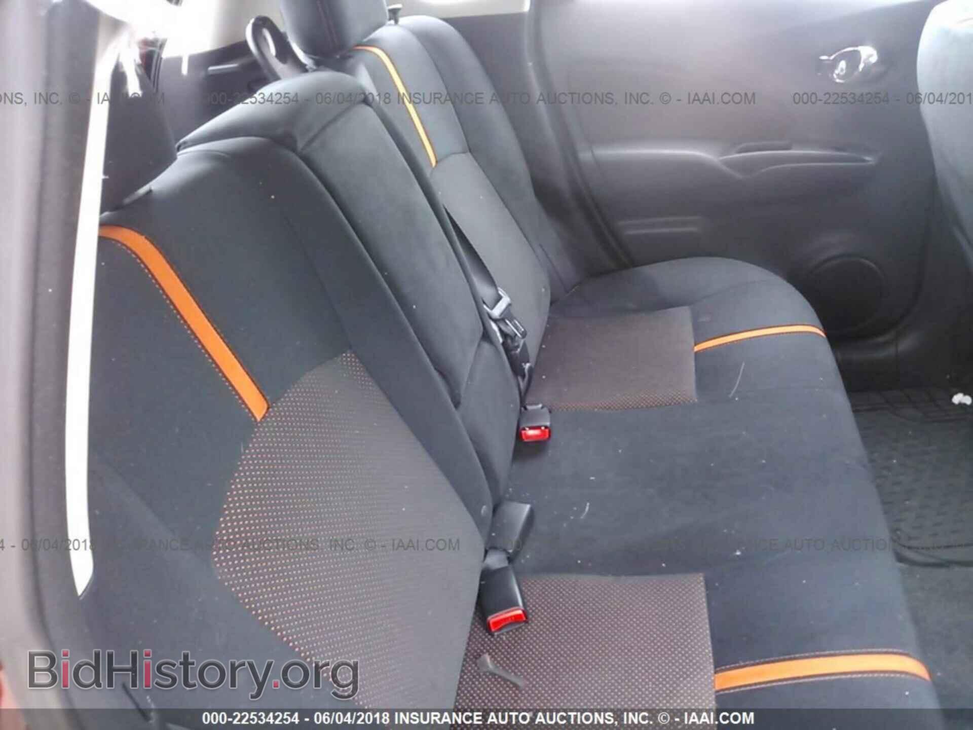 2015 Nissan Versa note - VIN: 3N1CE2CP9FL441241 - Photo 8