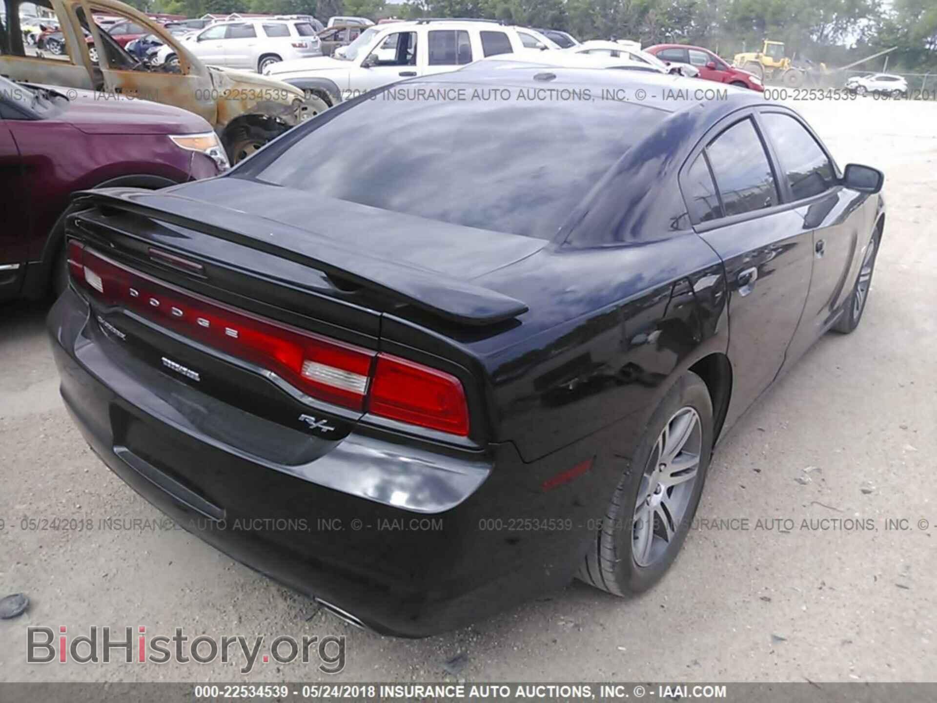 2013 Dodge Charger - VIN: 2C3CDXCT0DH578136 - Photo 4