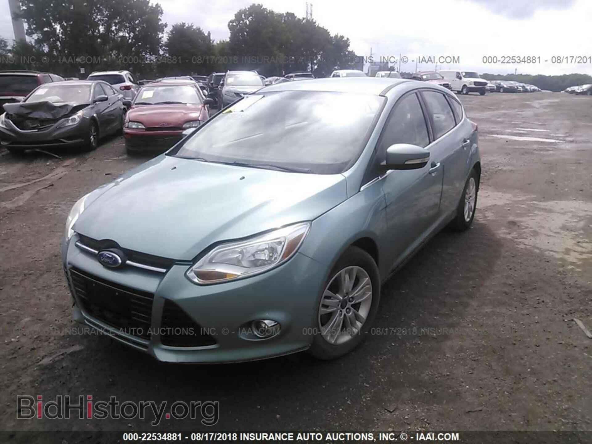 2012 Ford Focus - VIN: 1FAHP3M21CL123309 - Photo 2