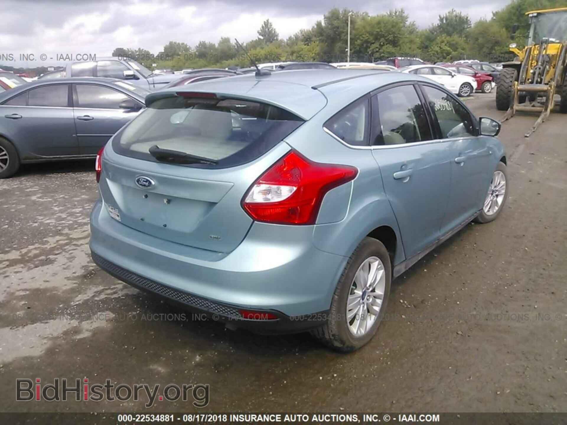 2012 Ford Focus - VIN: 1FAHP3M21CL123309 - Photo 4