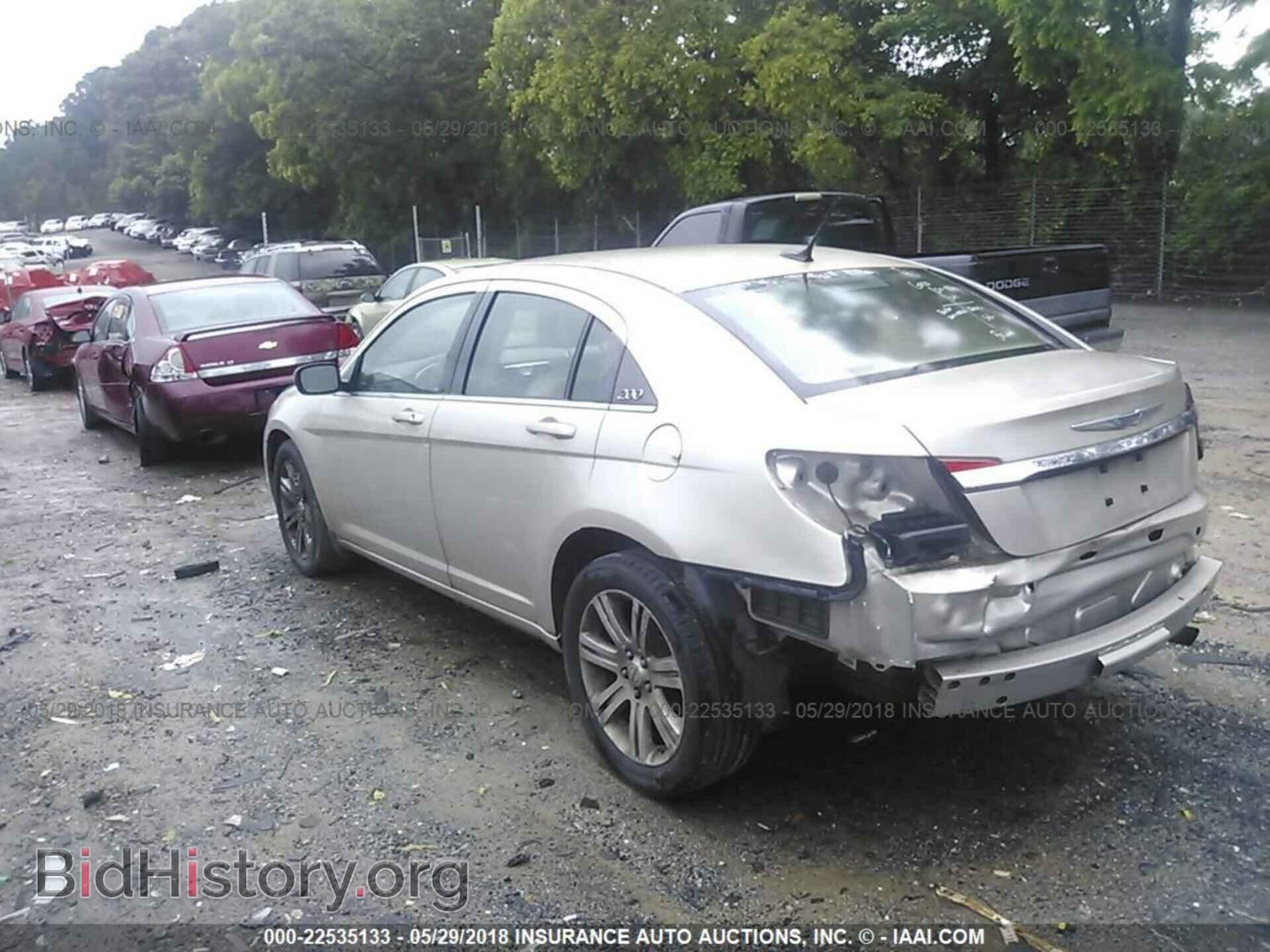2013 Chrysler 200 - VIN: 1C3CCBBB9DN652966 - Photo 3