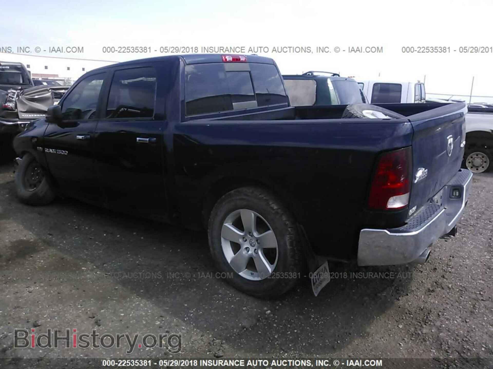 2012 Dodge Ram 1500 - VIN: 1C6RD7LT4CS224799 - Фото 3
