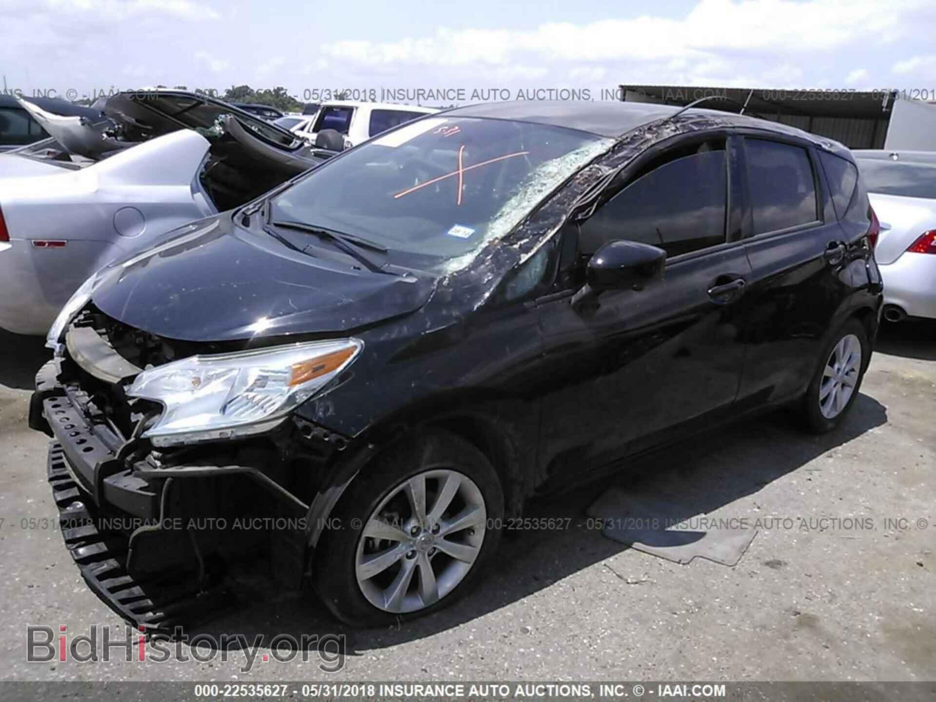 2015 Nissan Versa note - VIN: 3N1CE2CP1FL413014 - Photo 2